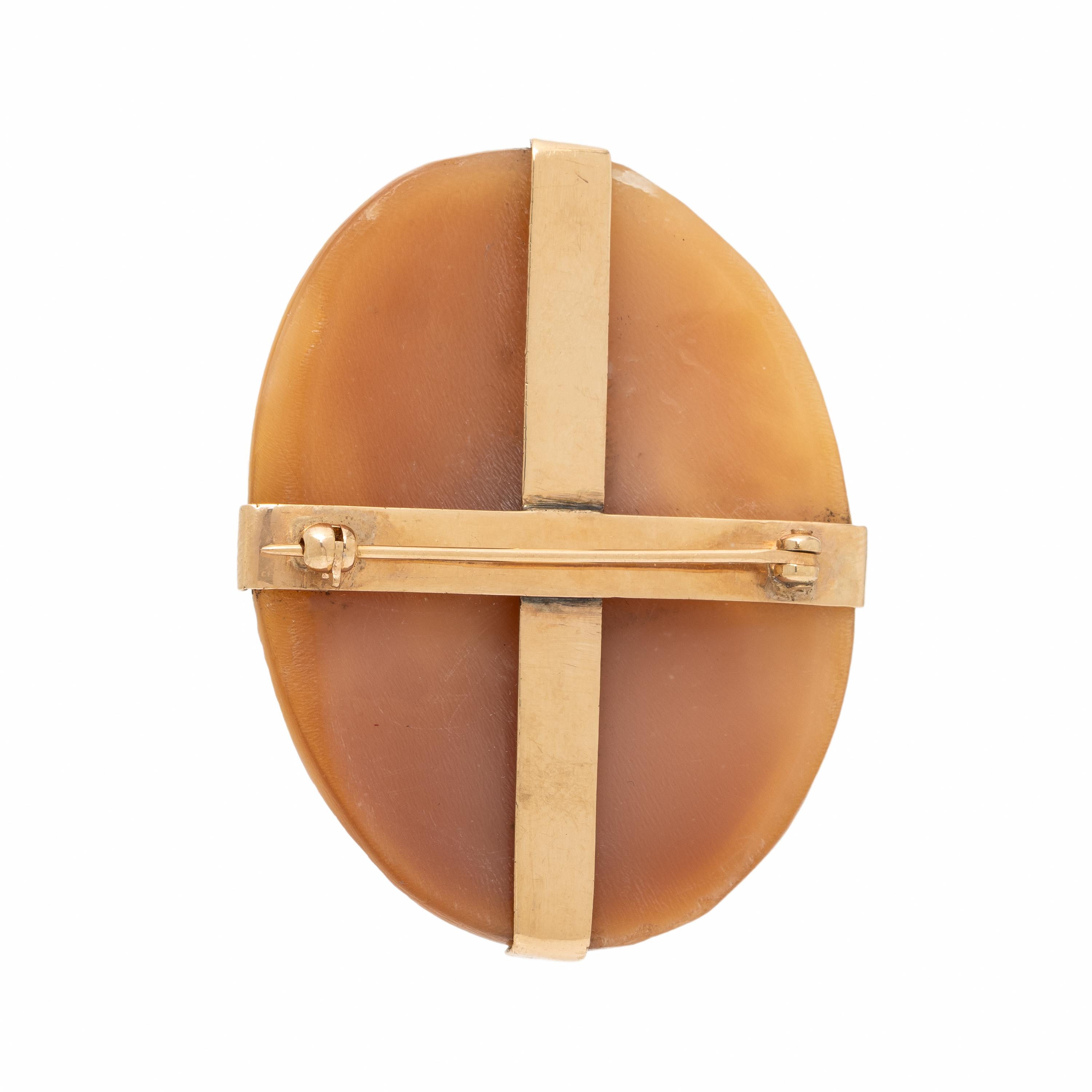 Cameo and Yellow Gold Brooch