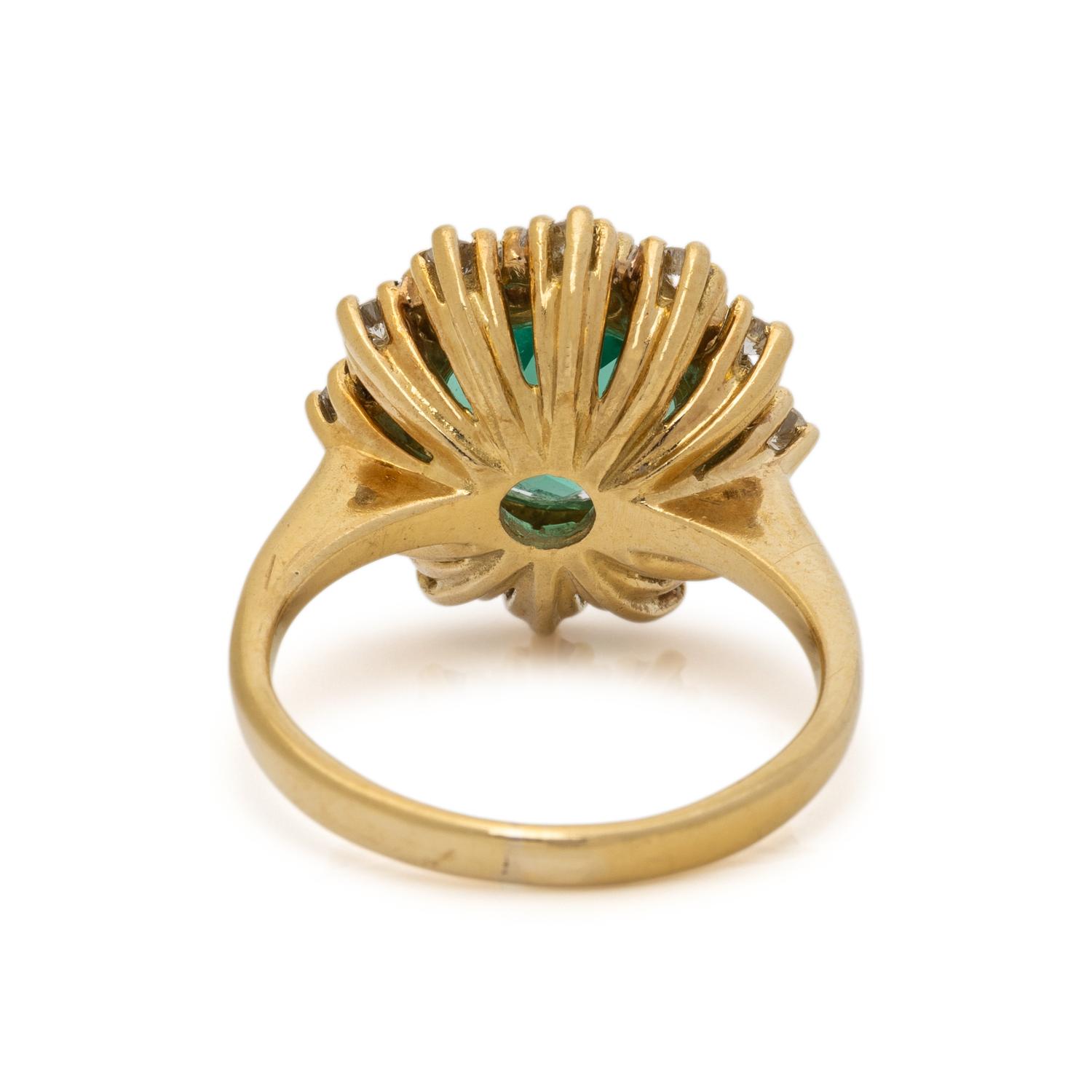 EMERALD AND DIAMOND RING