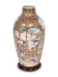 A Chinese Famille Rose Porcelain Vase