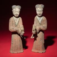 A Pair of Chinese Painted Grey Pottery Ladies with Owls, Han Dynasty — 漢 灰陶彩繪持鷹女俑一對