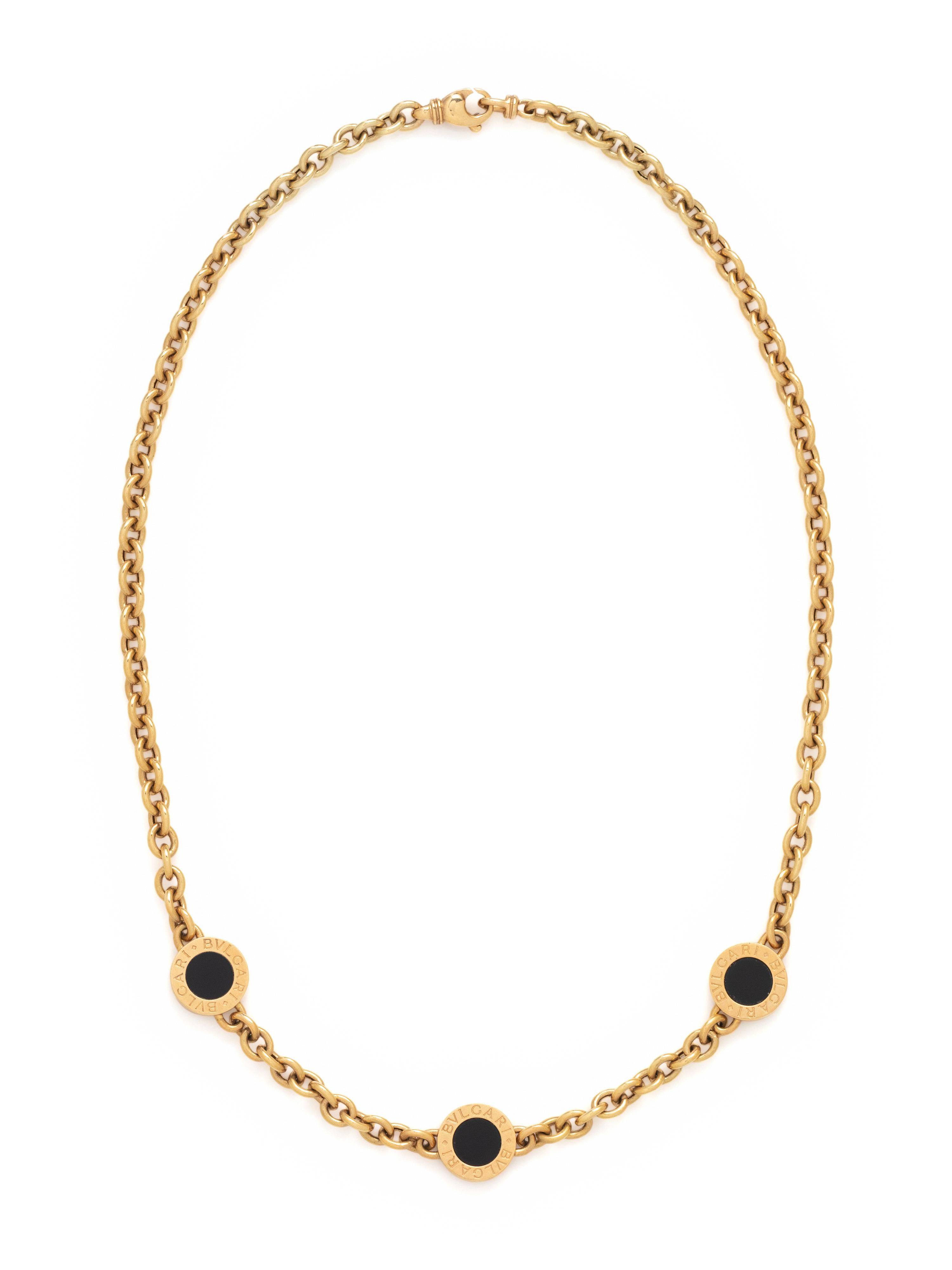 BVLGARI, YELLOW GOLD AND ONYX 'BVLGARI-BVLGARI' NECKLACE