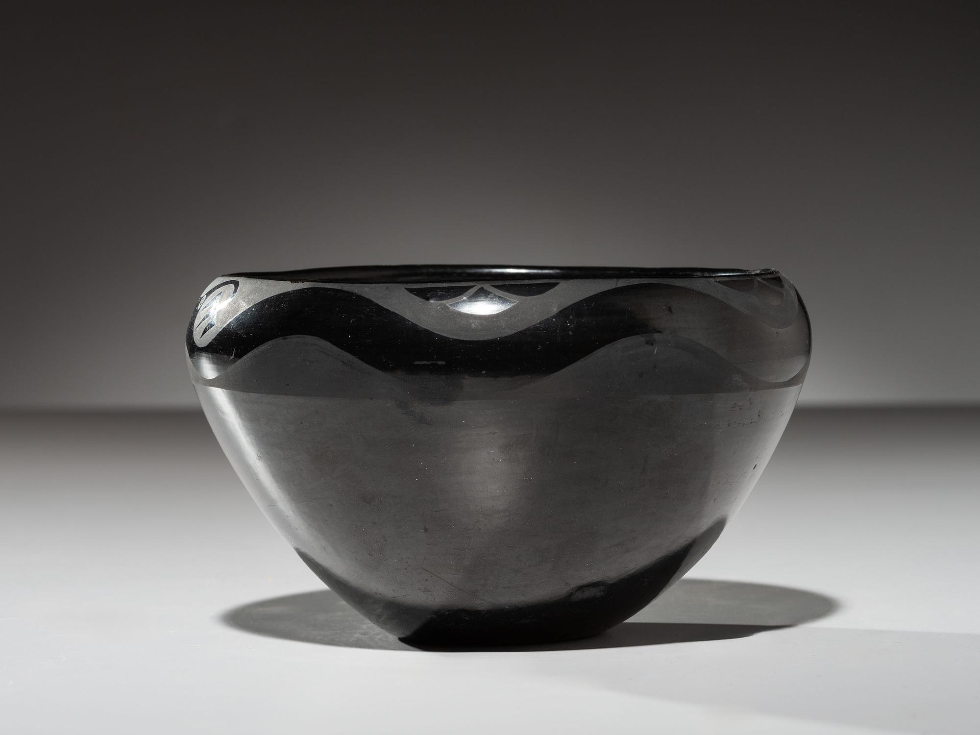 Blackware Pottery Bowl, with Avanyu 1923-1925