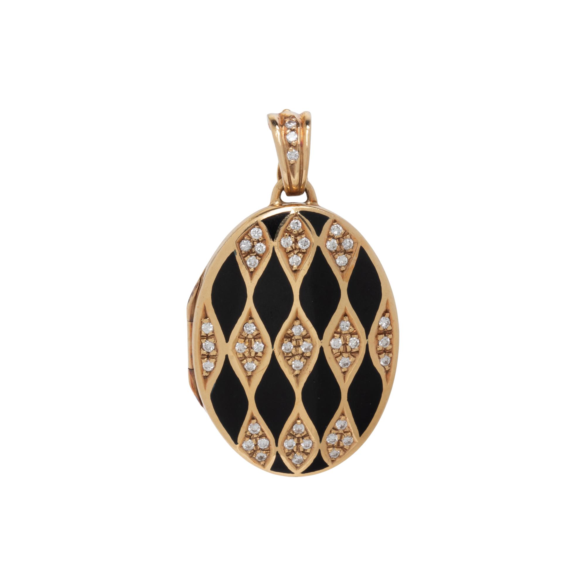 YELLOW GOLD, DIAMOND, AND ENAMEL LOCKET