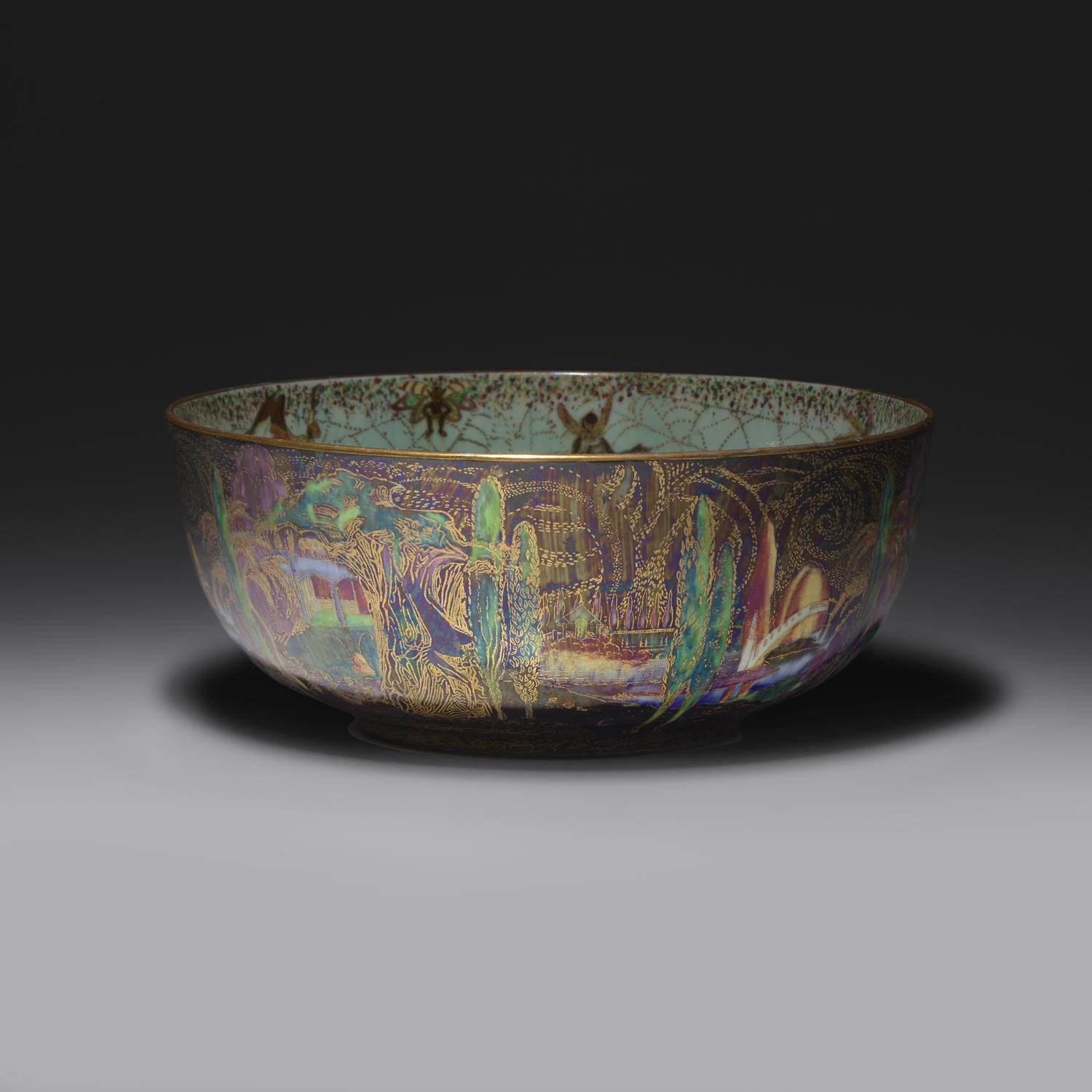 Fairyland Lustre Bowl, pattern Z0964