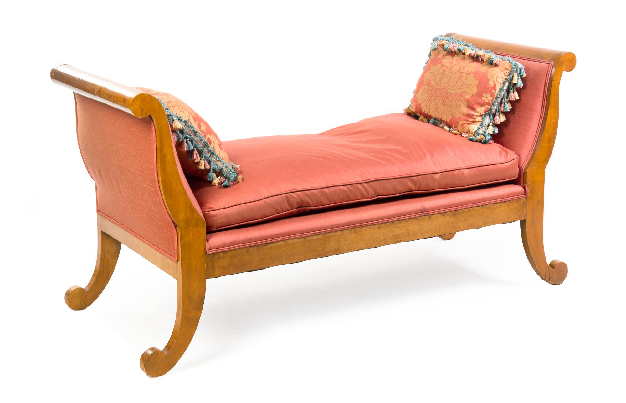 A Biedermeier Style Upholstered Daybed Height 33 1/2 x width 68 1/2 x depth 27 1/8 inches. — LATE 19TH/EARLY 20TH CENTURY