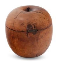 An Apple-Form Tea Caddy