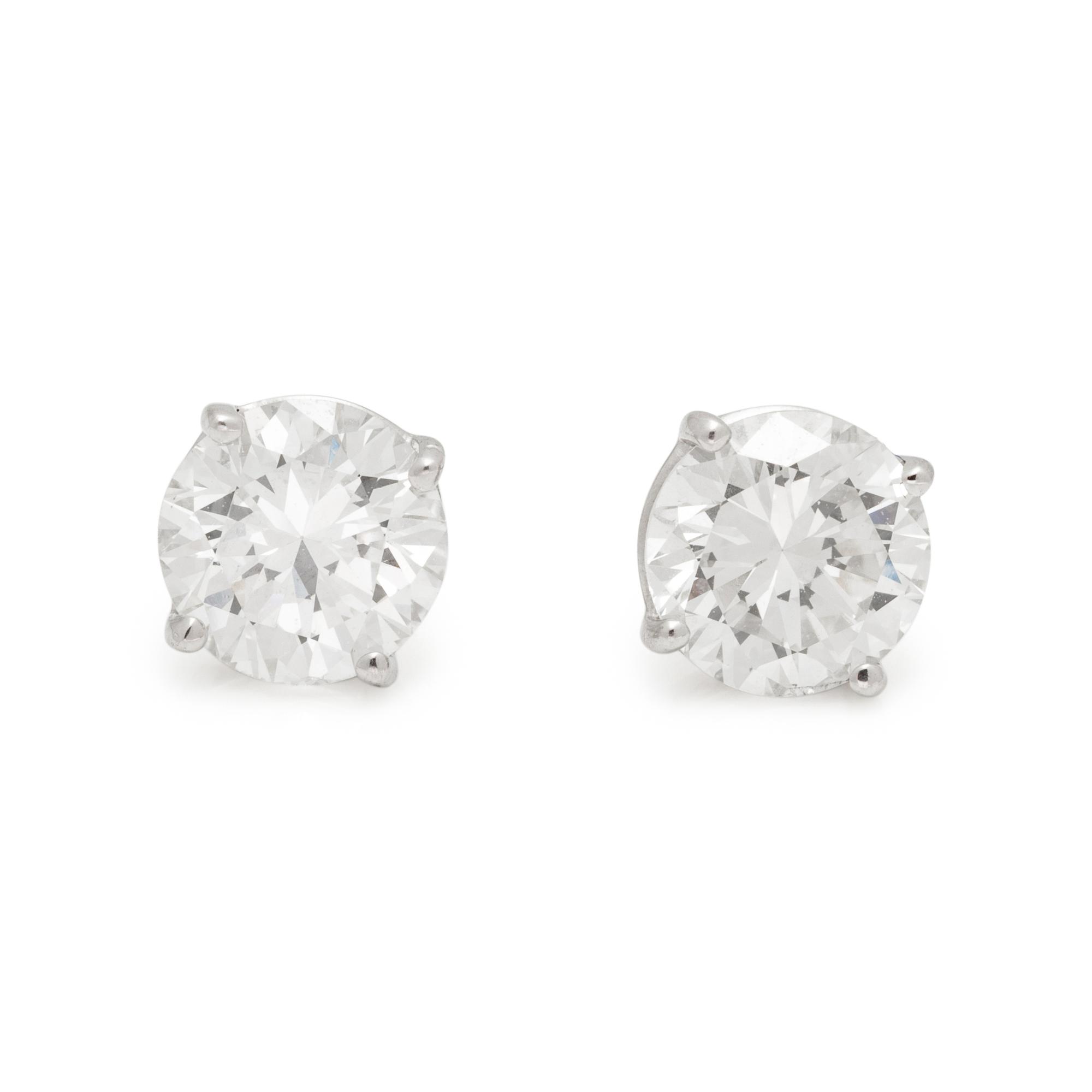 DIAMOND STUD EARRINGS