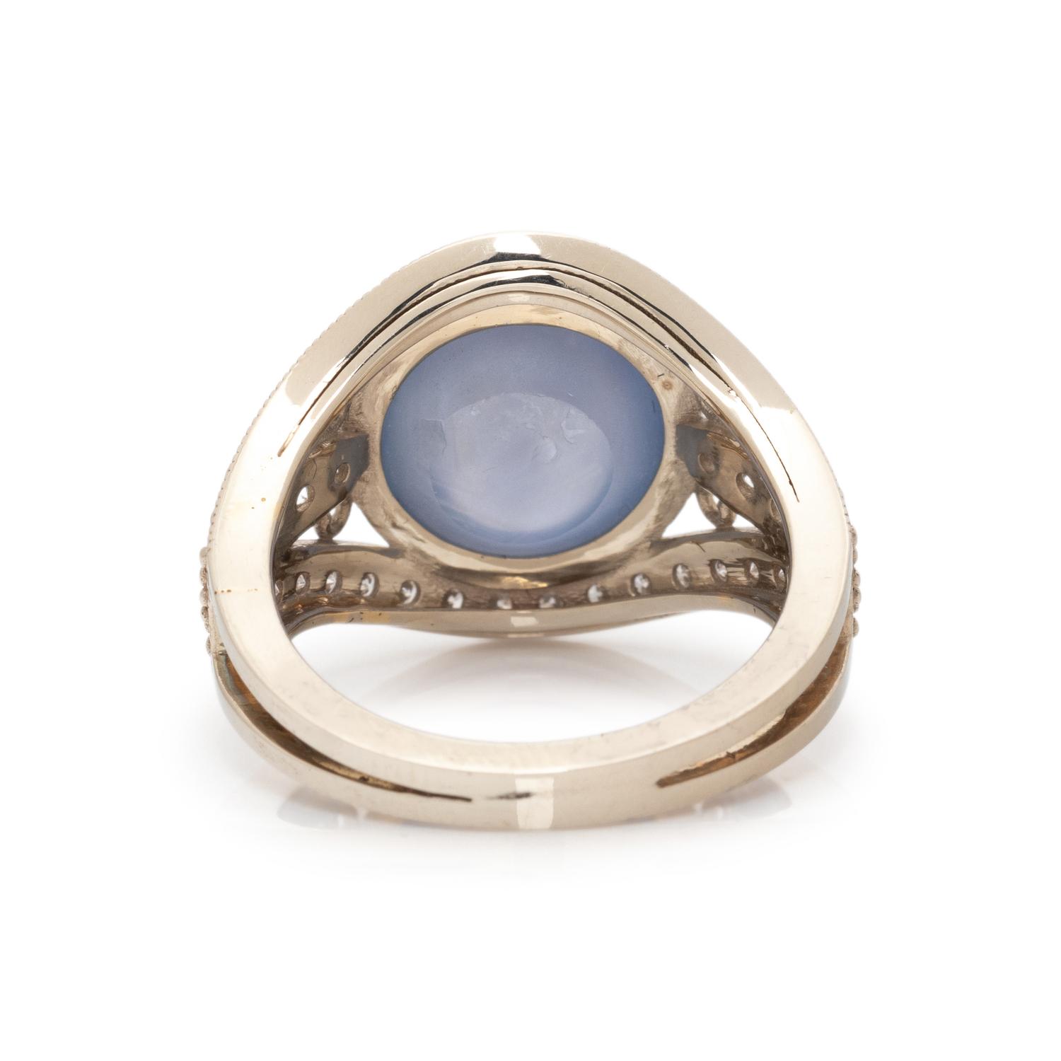 STAR SAPPHIRE AND DIAMOND RING