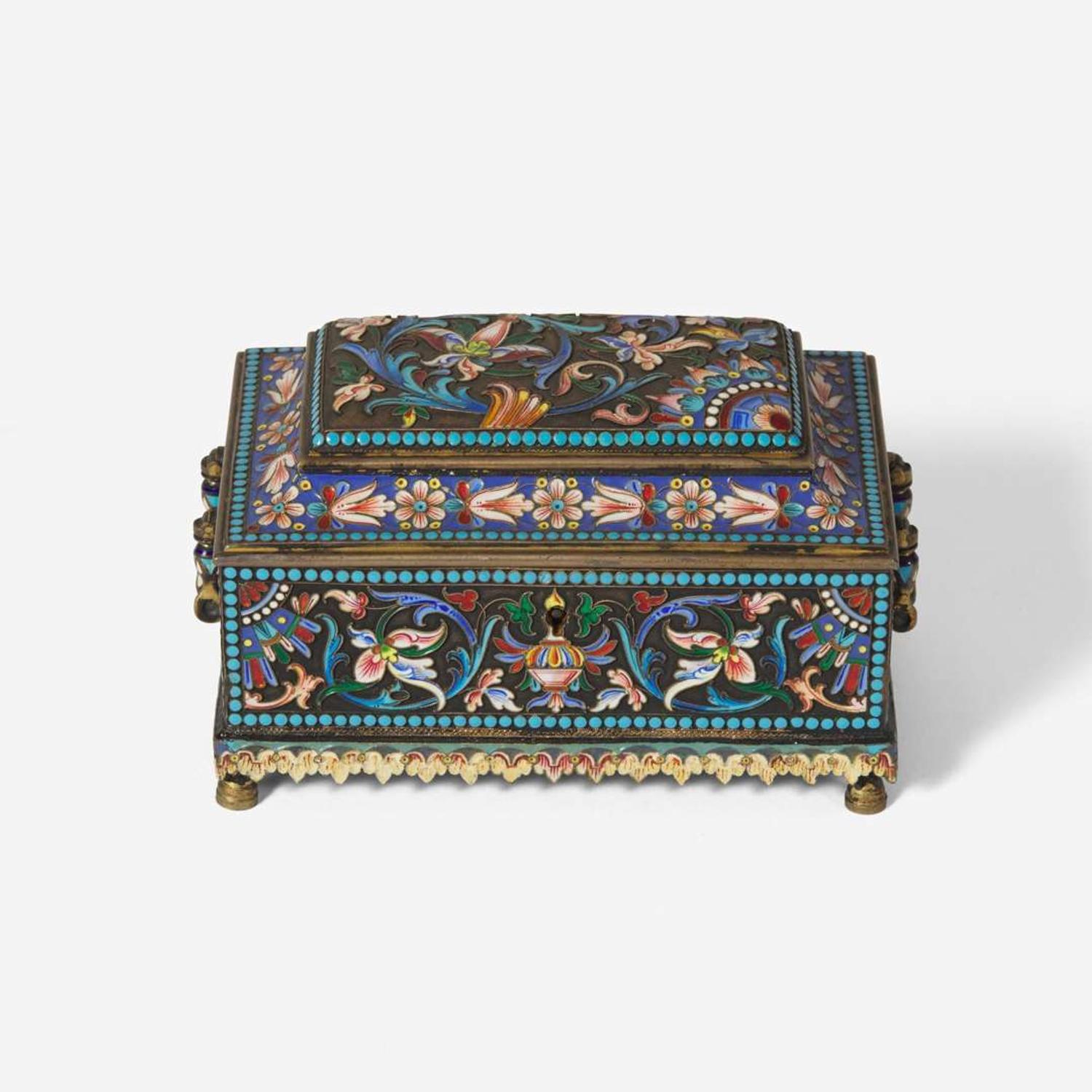 A Russian silver-gilt and shaded enamel casket Hallmarks likely for Nikolai Vasilevich Alexeev, Moscow, 1899-1908