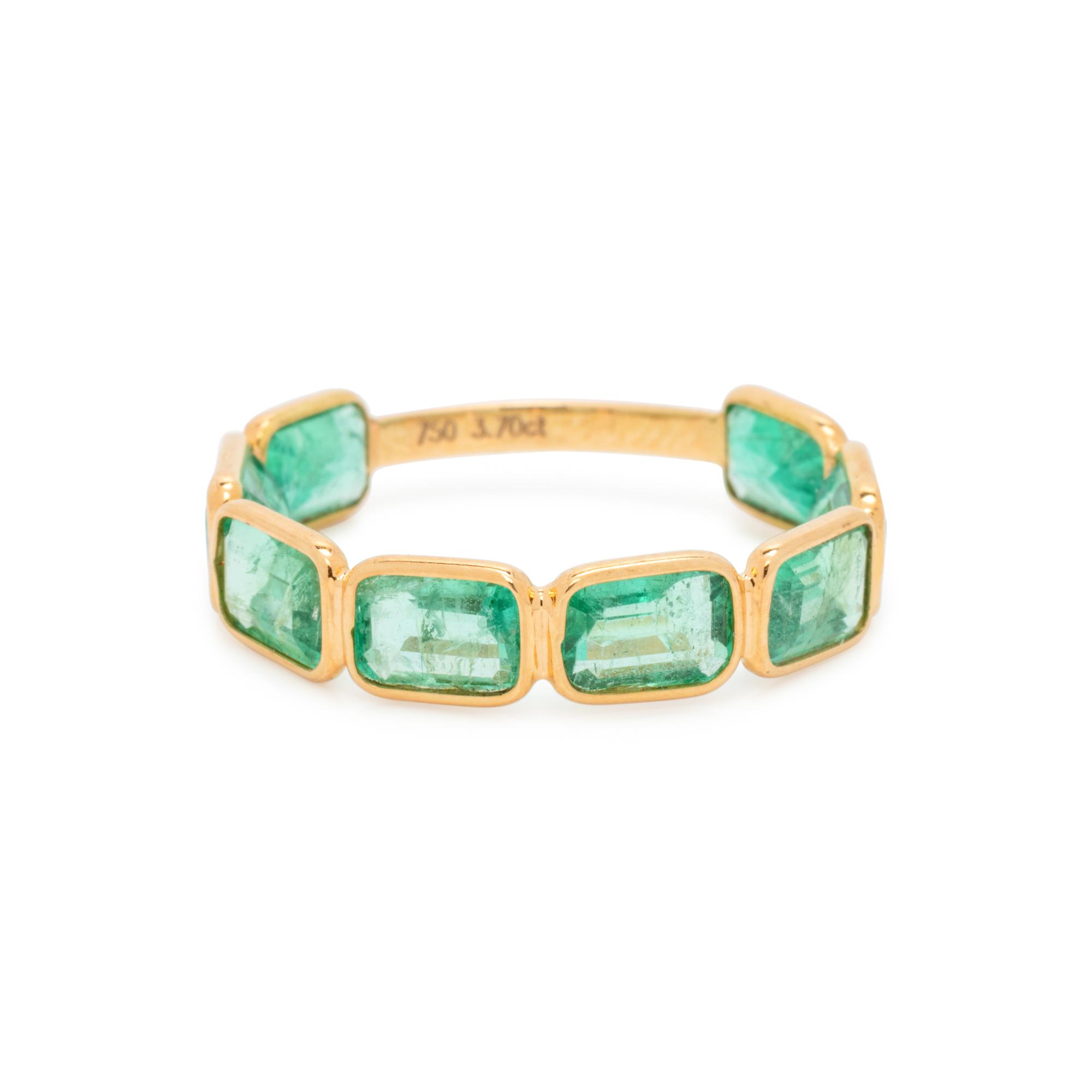 EMERALD RING