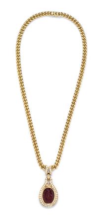 An 18 Karat Yellow Gold, Ancient Intaglio and Diamond Necklace, Bulgari, 36.20 dwts.