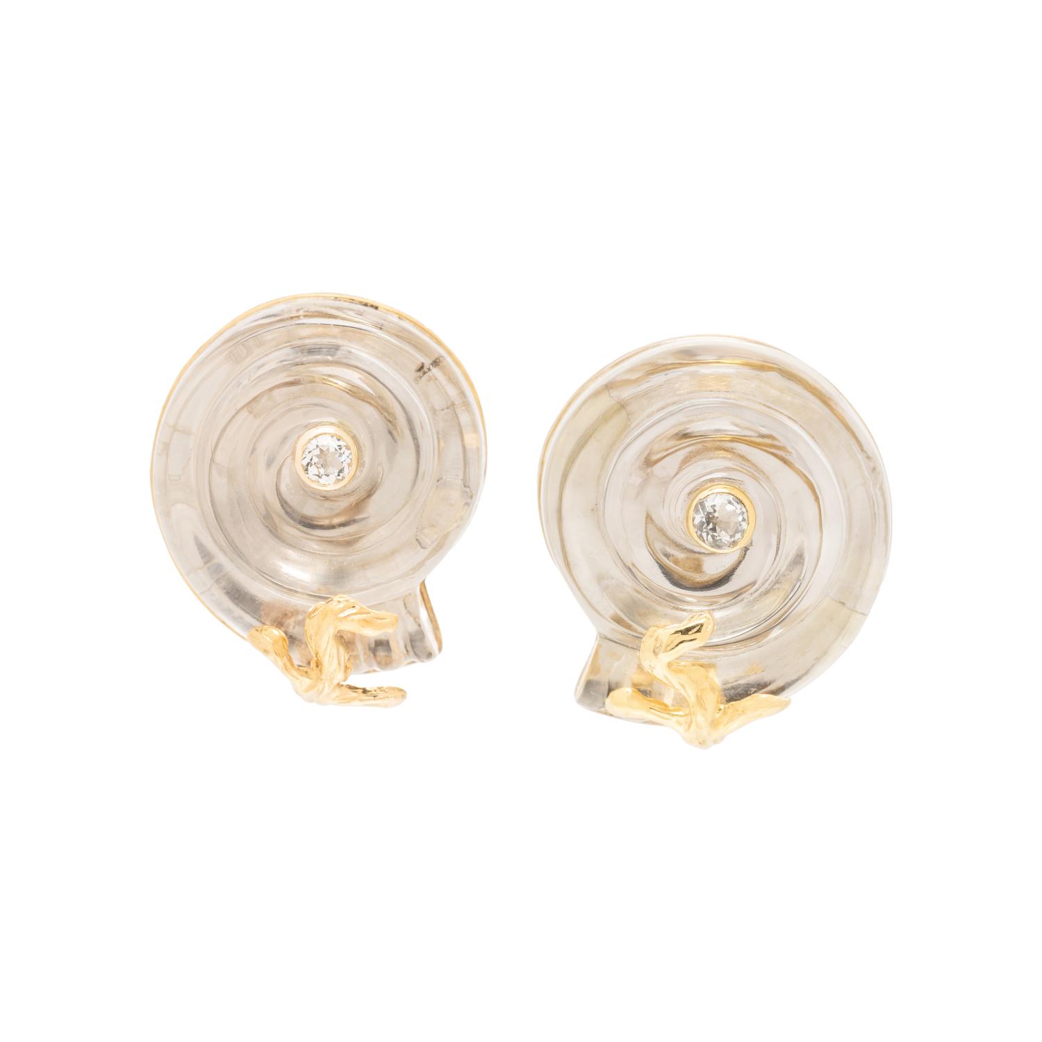 MAZ, SHELL MOTIF CLIP EARRINGS