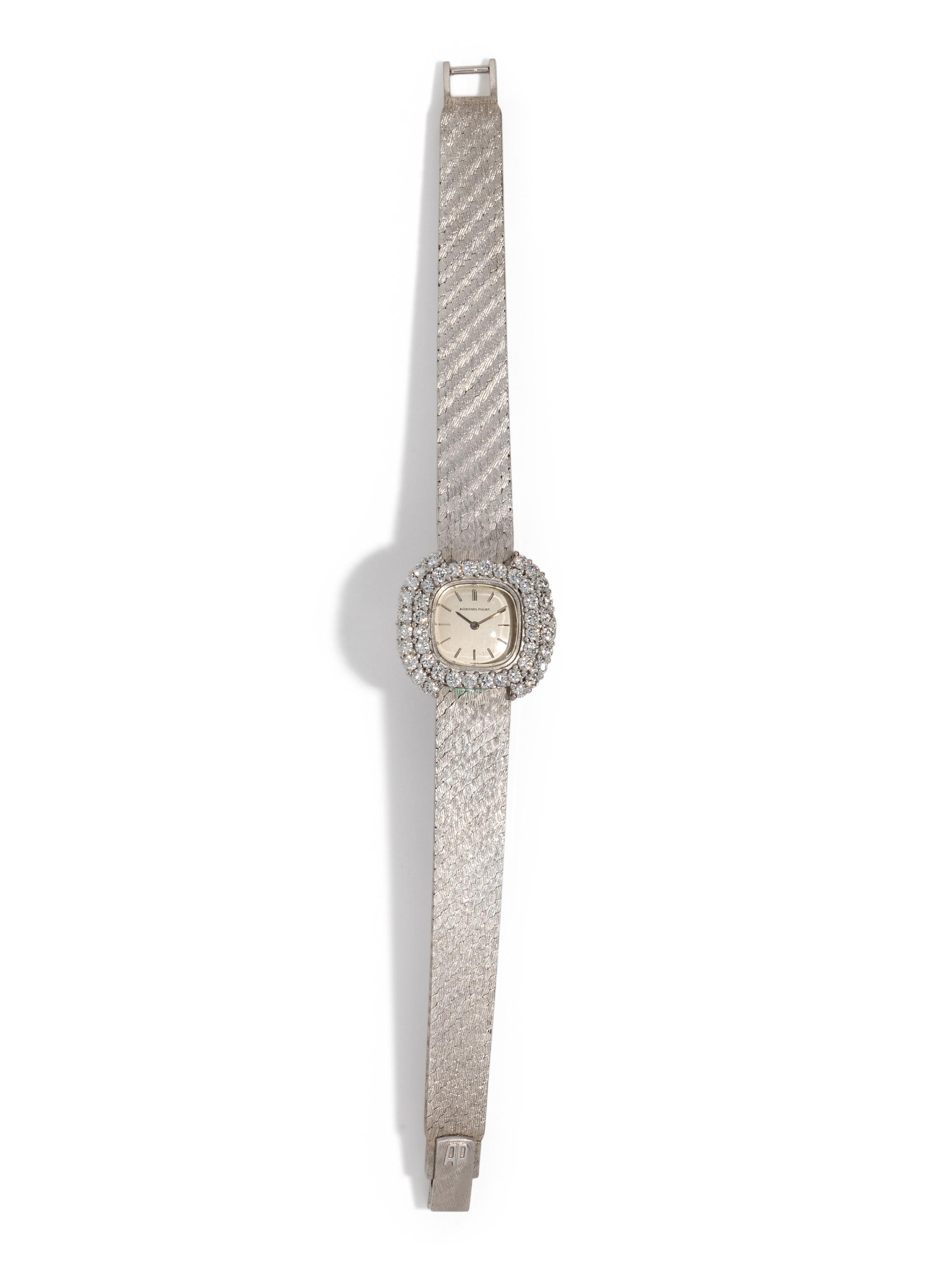AUDEMARS PIGUET, 18K WHITE GOLD AND DIAMOND WATCH
