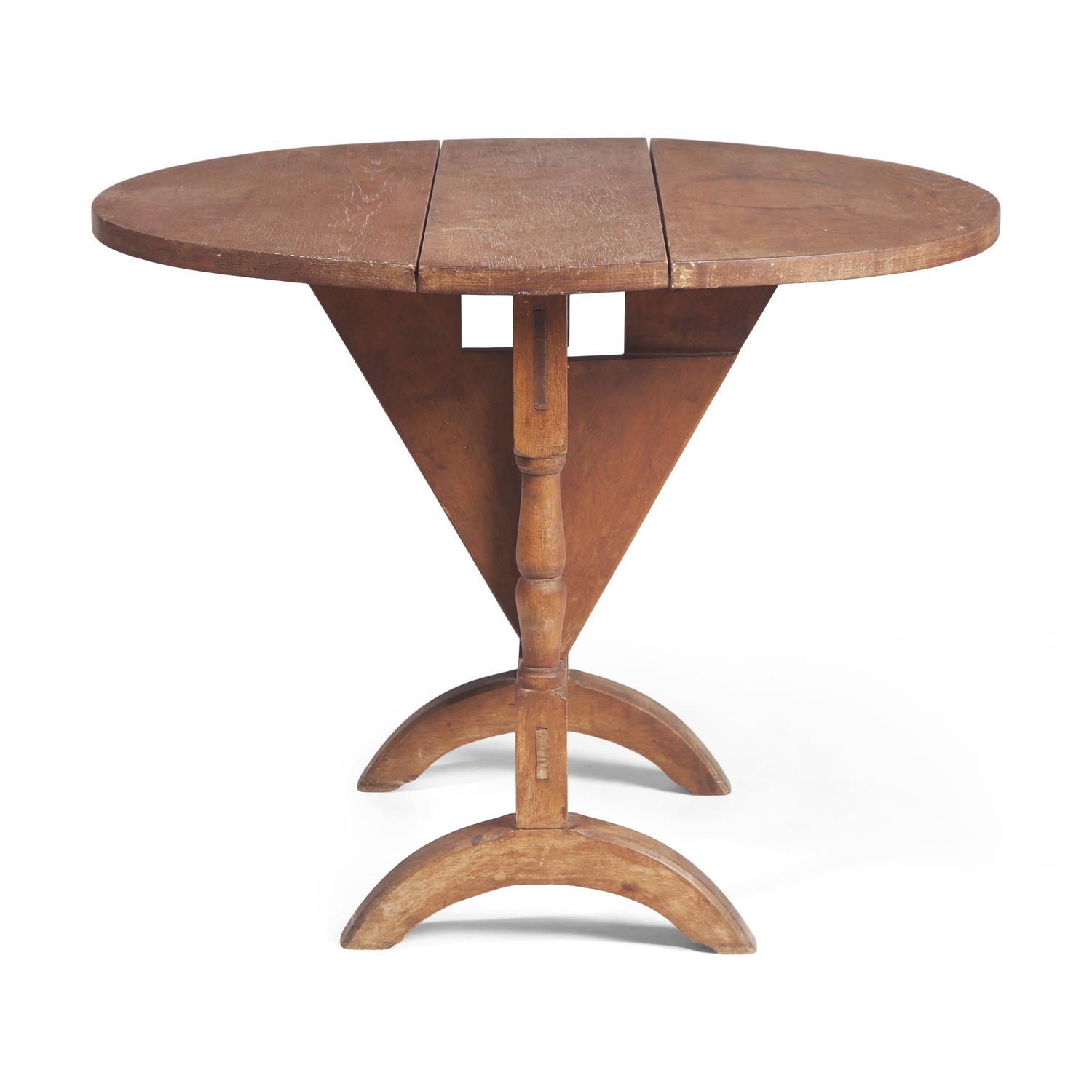 A William & Mary Maple and Pine "Trestle Board Butterfly" Table
