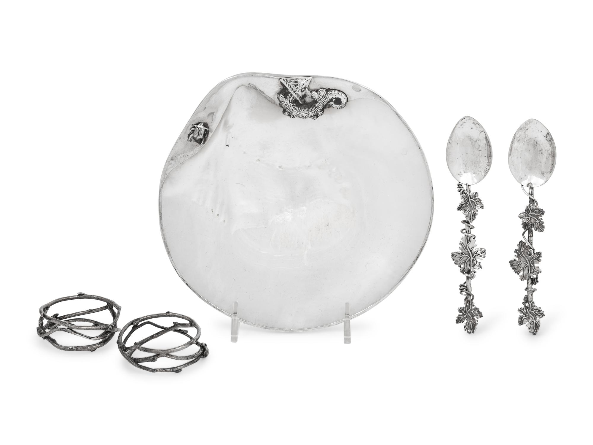A Steven Dweck Silver-Mounted Mother of Pearl Dish