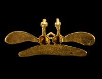 A Veraguas Gold Double-Avian Pendant