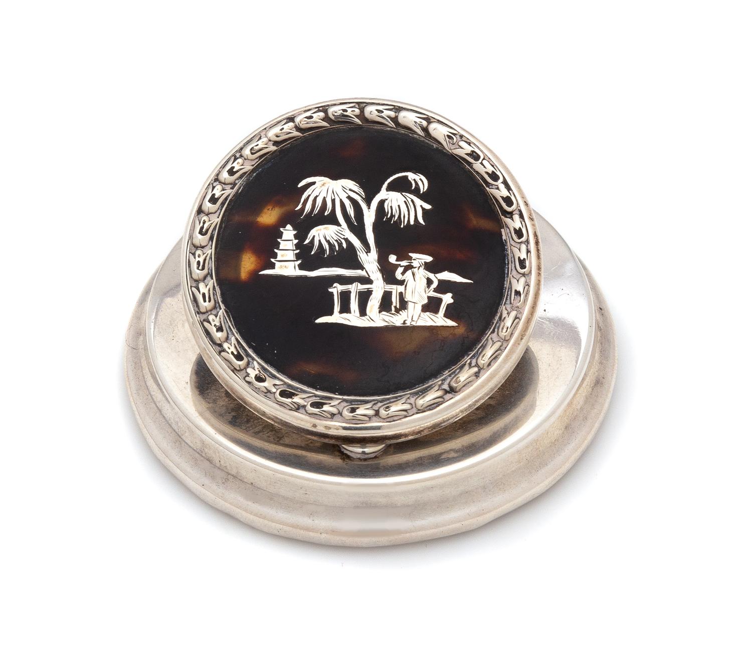 An English Tortoise Shell Inlaid Silver Desk Article, Levi & Salaman, Birmingham, 1910, the tortoise shell roundel inlaid with an Orien