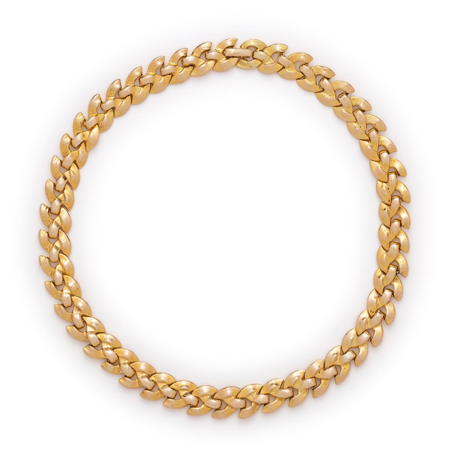 YELLOW GOLD NECKLACE