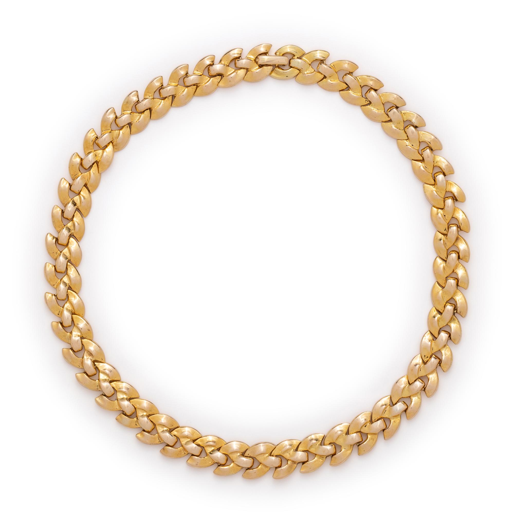 YELLOW GOLD NECKLACE