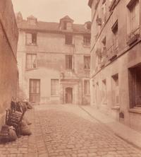 A group of three photographs ( Cour, rue Saint-Jacques 346, disparu, 5e arrondissement , 1900; Saint-Severin - rue Saint Séverin , 1905-1906; Coin, rue Norvins et des Saules , 1925)