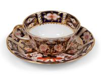 A Royal Crown Derby Porcelain Dinner Service