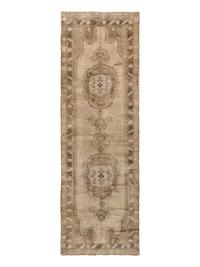 An Oushak "Corridor" Rug