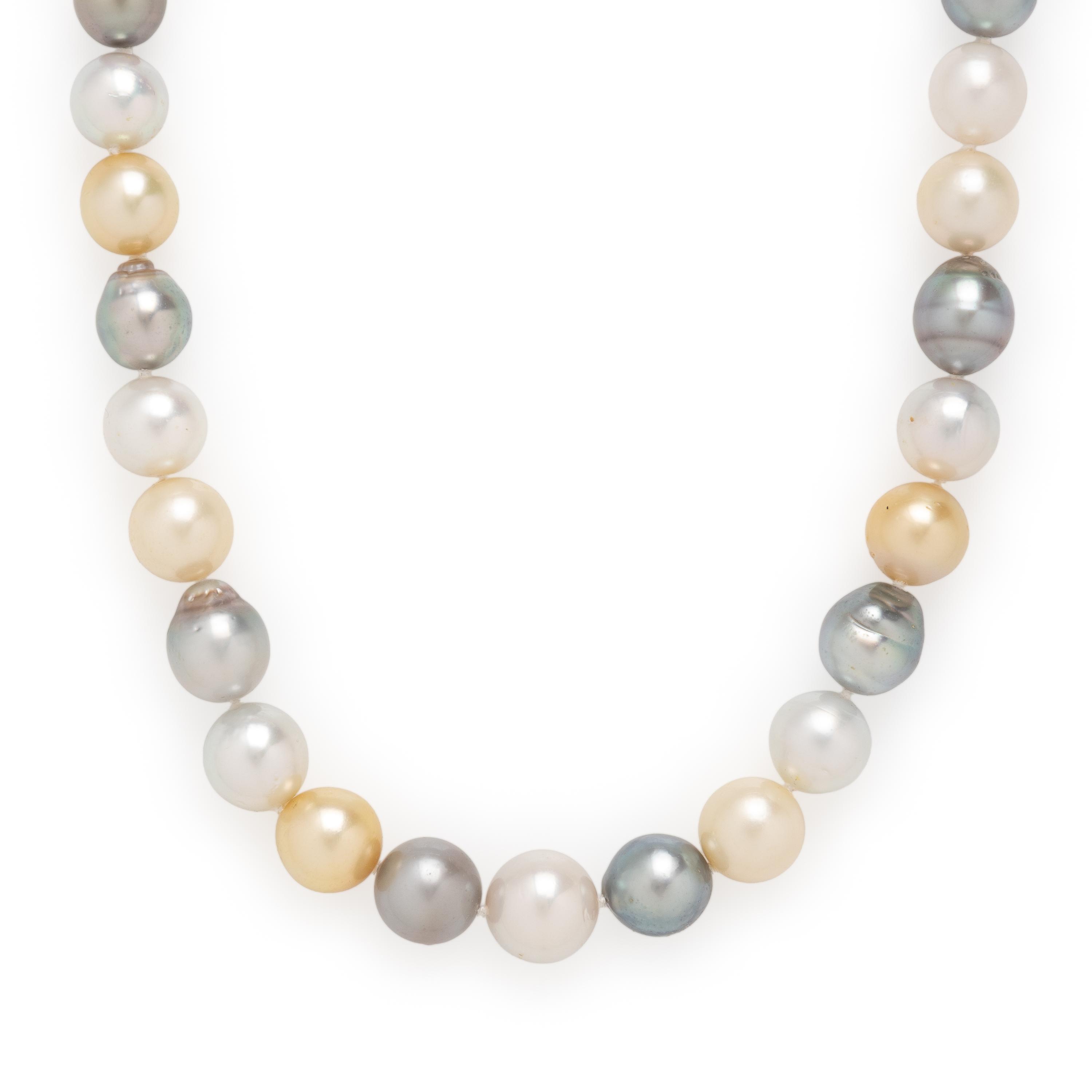 Multicolor Cultured Pearl and White Gold Necklace