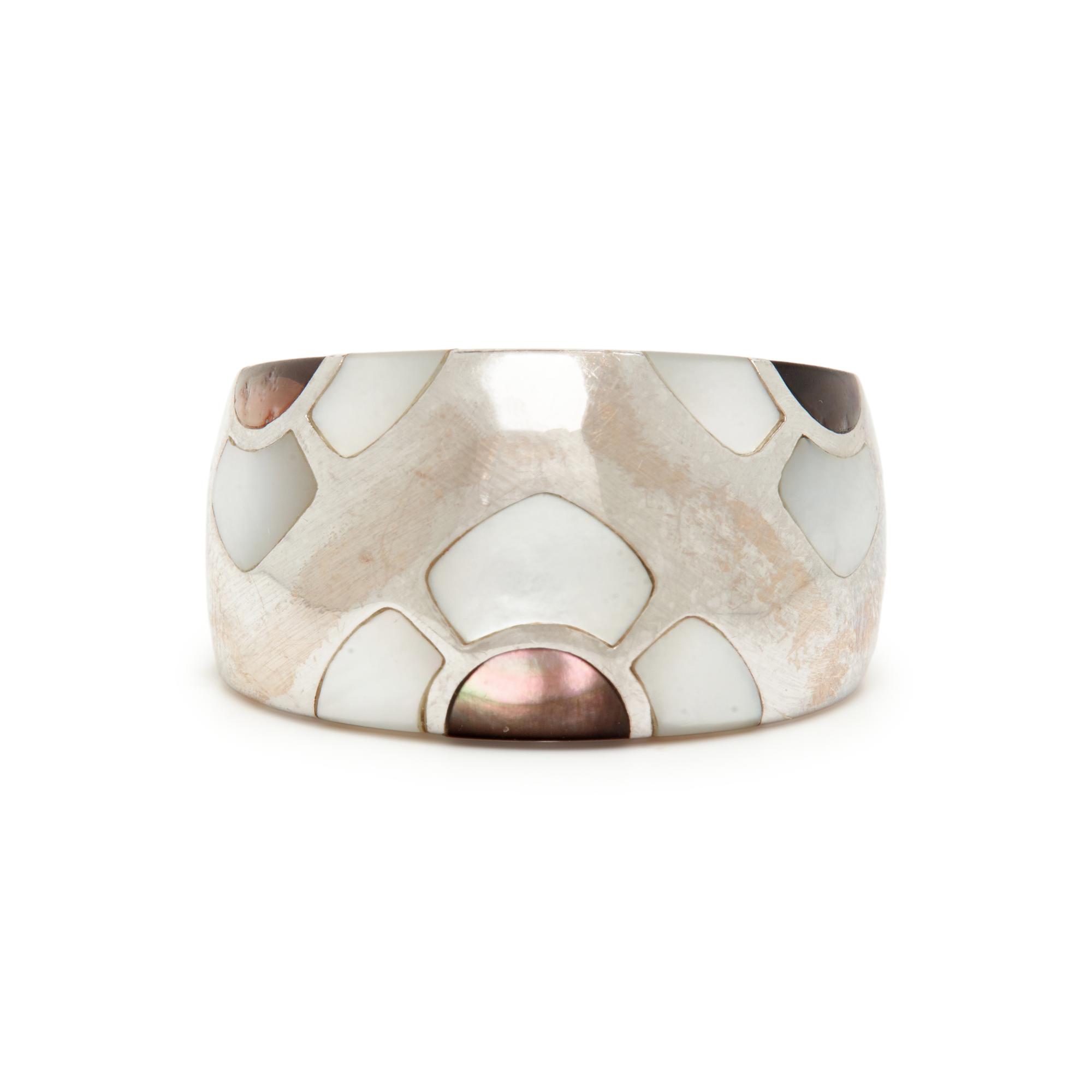 VAN CLEEF & ARPELS, MOTHER-OF-PEARL 'MARQUETERIE' RING