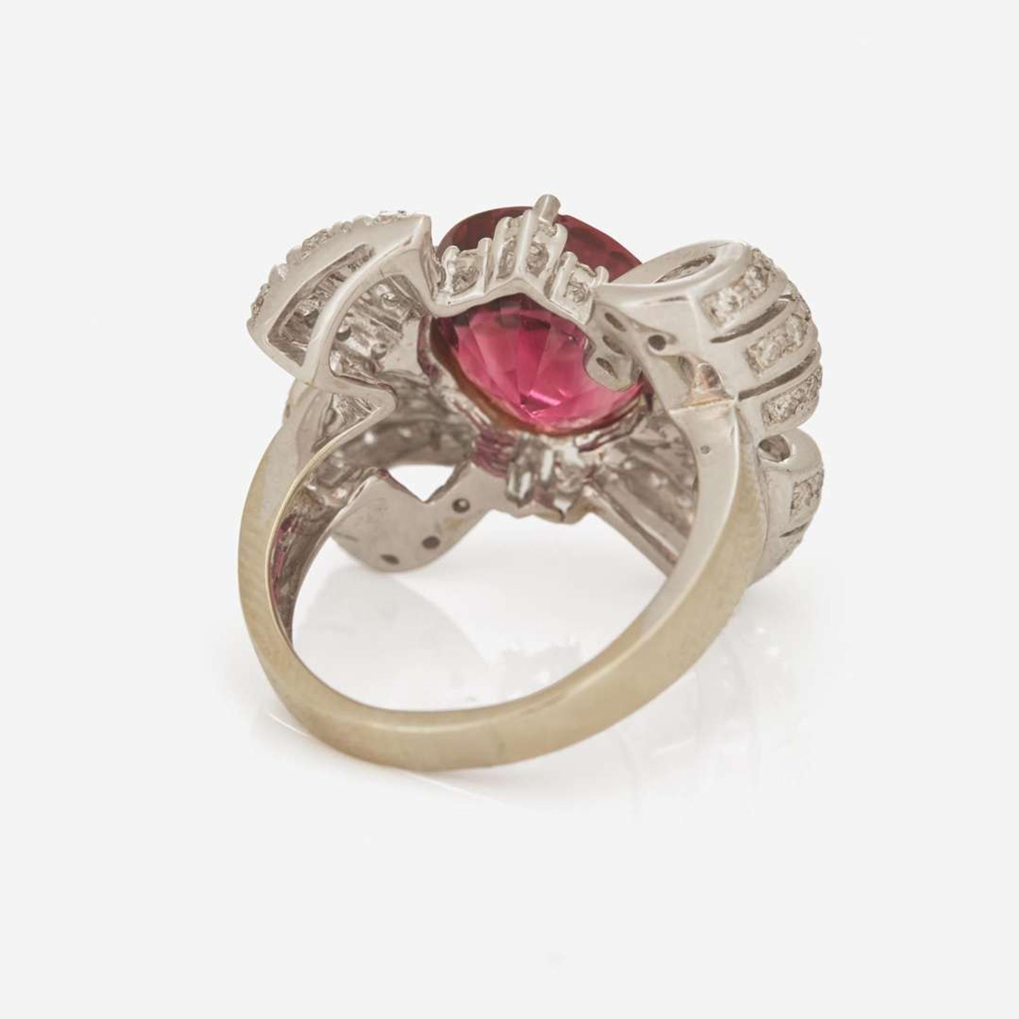 An 18K White Gold, Tourmaline, and Diamond Ring