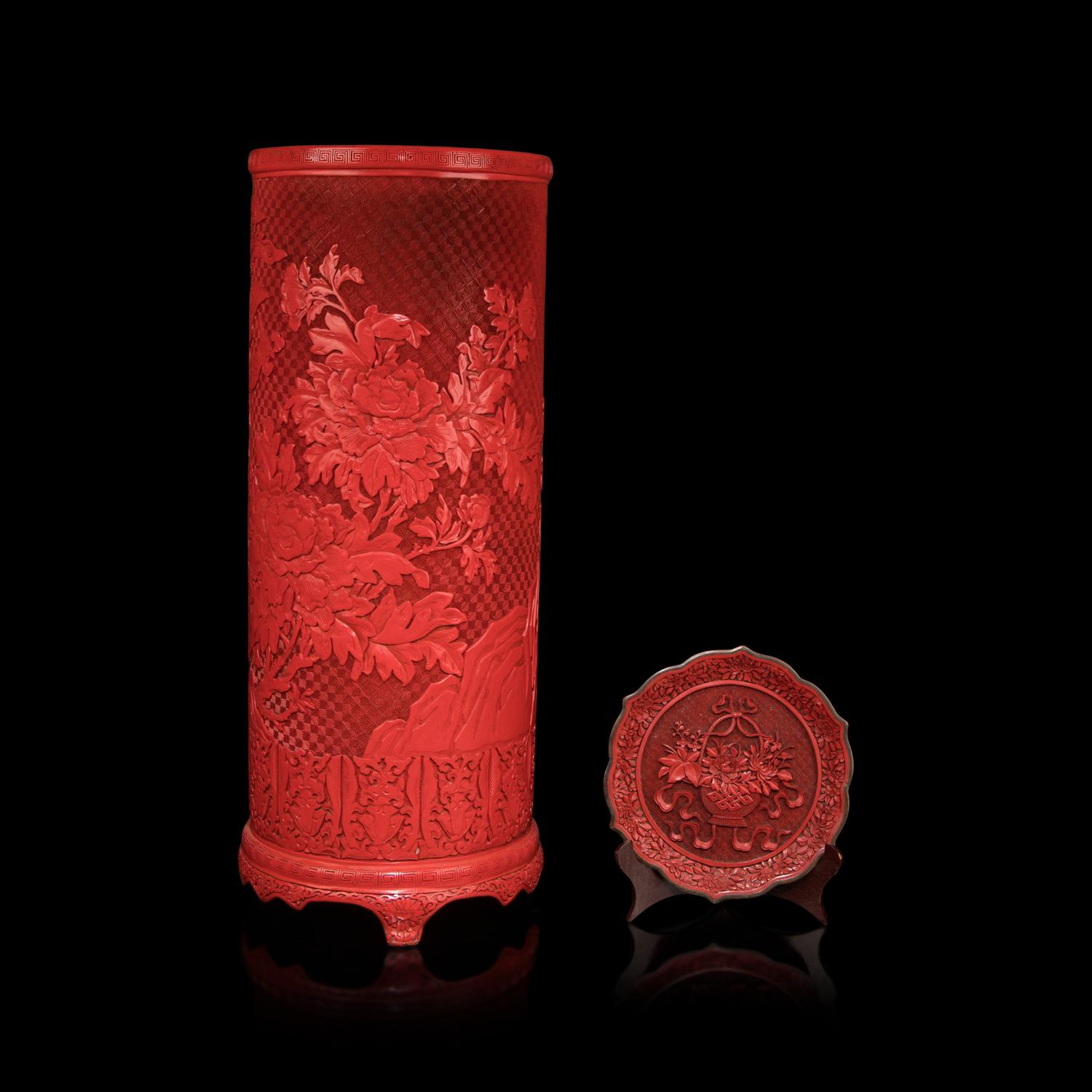 A Chinese Cinnabar Lacquer Umbrella Stand and a Plate, 20th Century 近代 剔紅賞盤及傘架一組兩件
