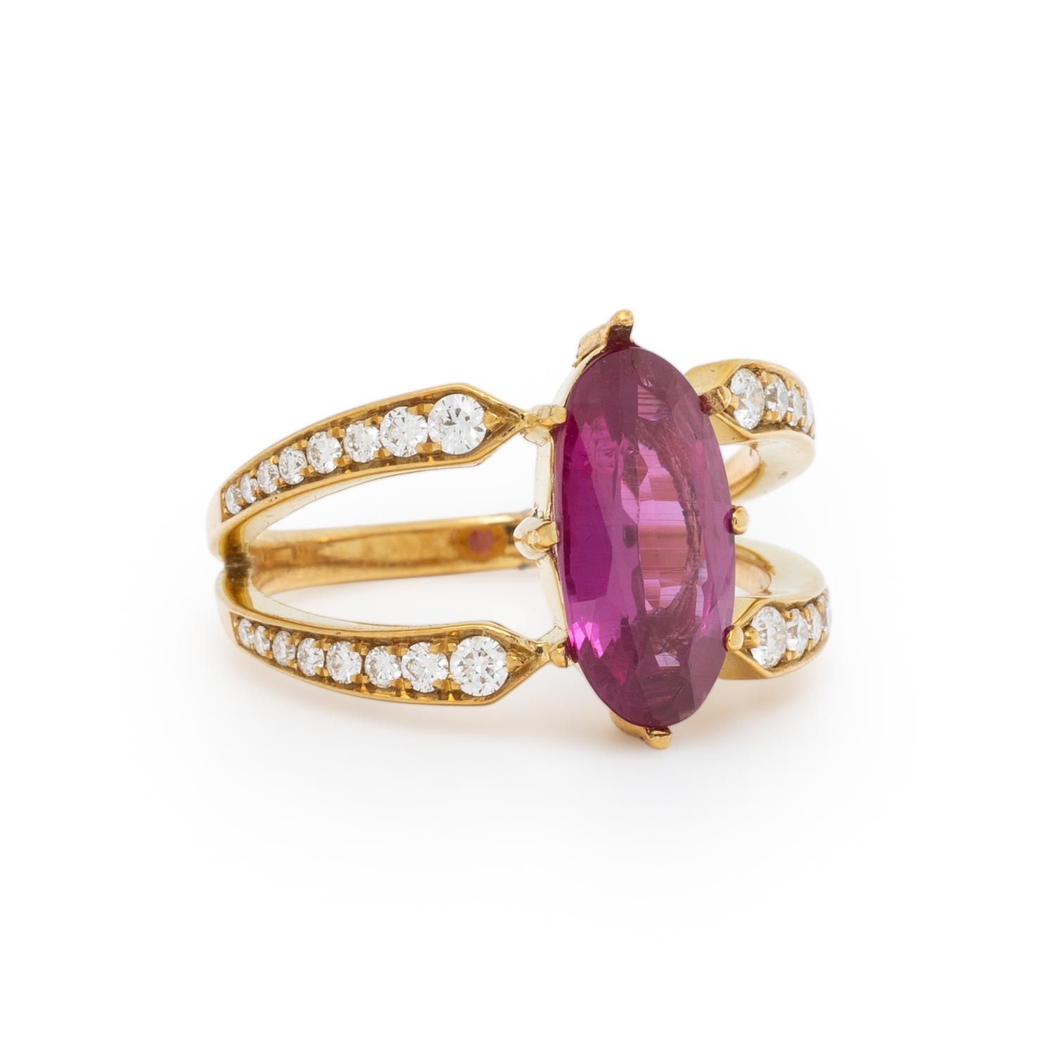 RUBY, DIAMOND, AND YELLOW GOLD RING