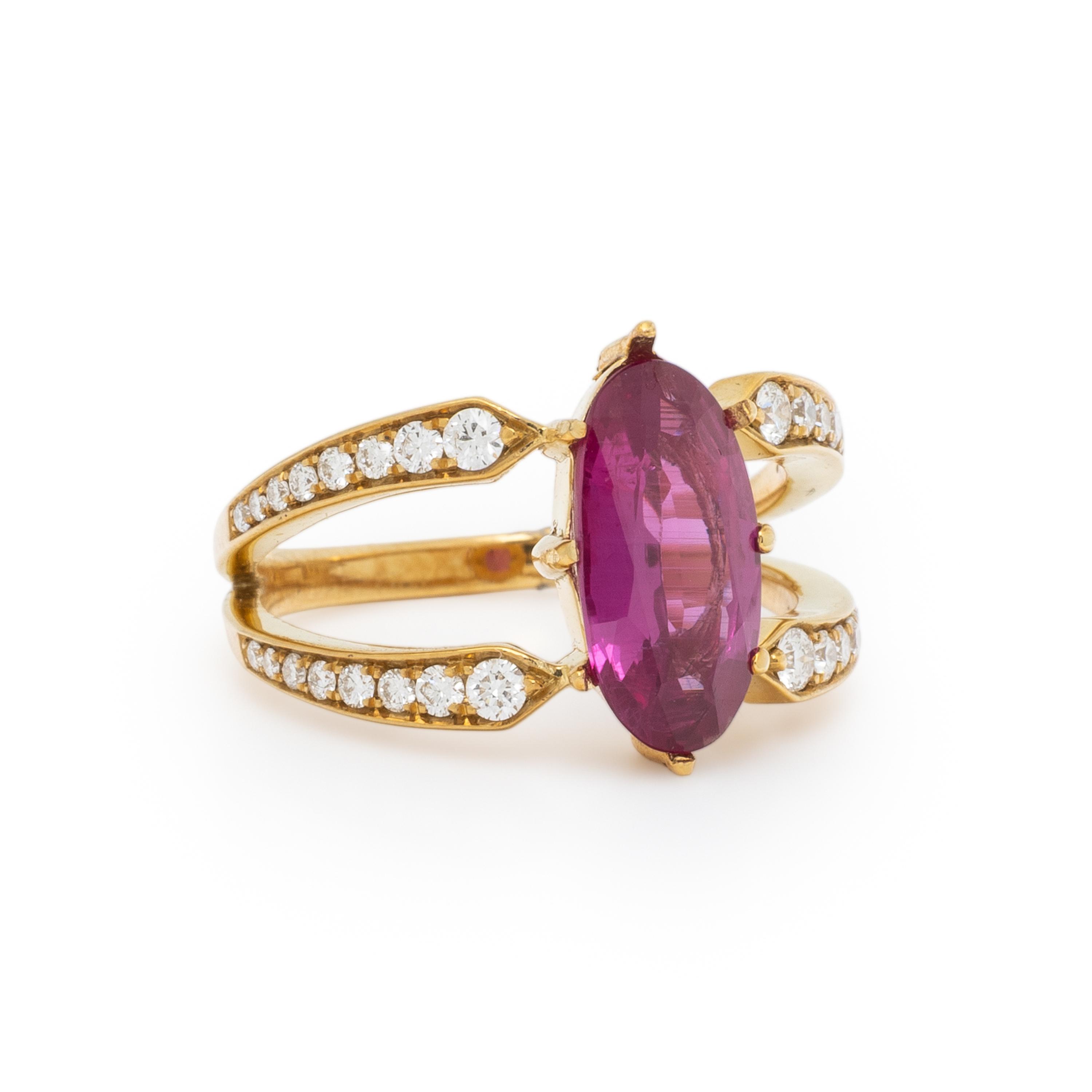 RUBY, DIAMOND, AND YELLOW GOLD RING
