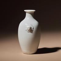 A Chinese Blanc-de-Chine Porcelain Baluster Vase, Qing Dynasty — 清 德化白瓷雙輔首耳瓶