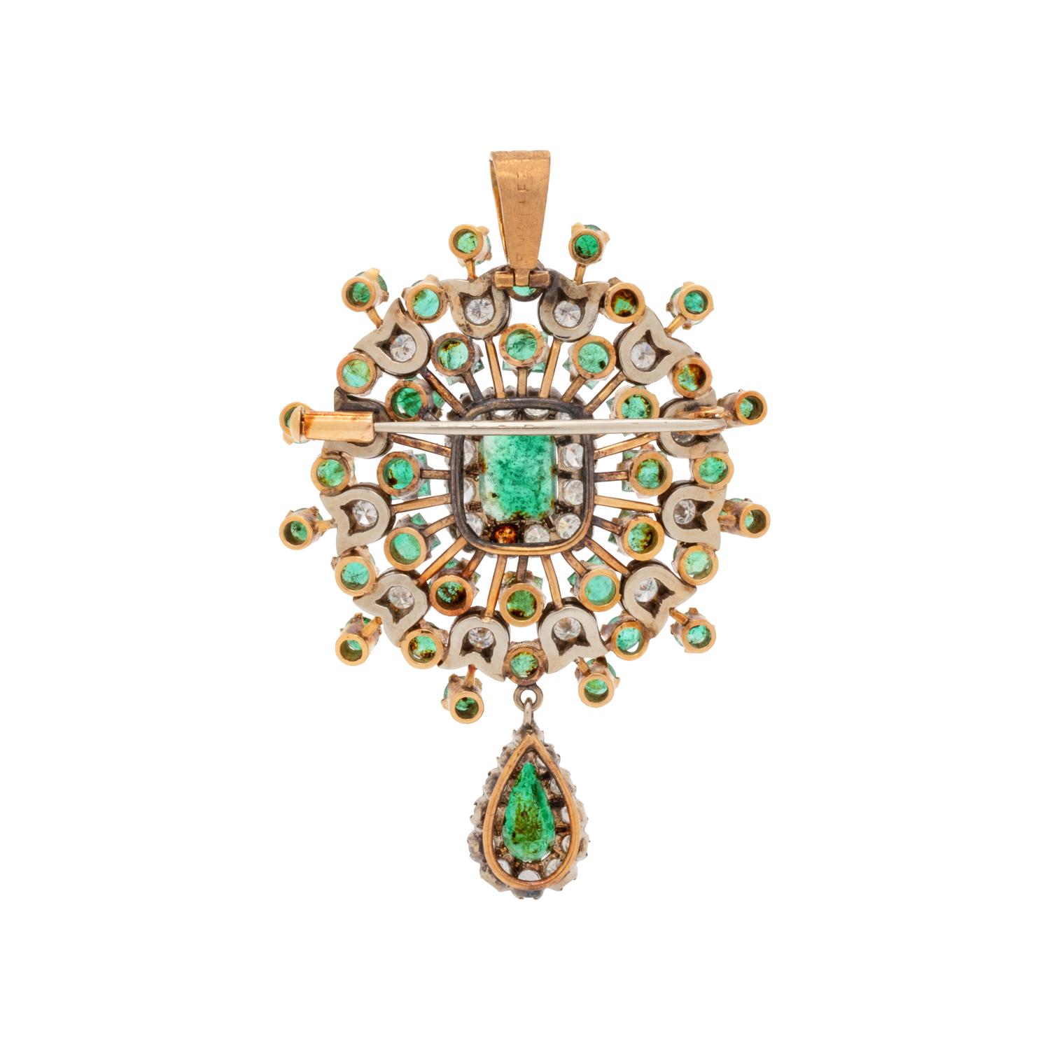 EMERALD AND DIAMOND PENDANT/BROOCH