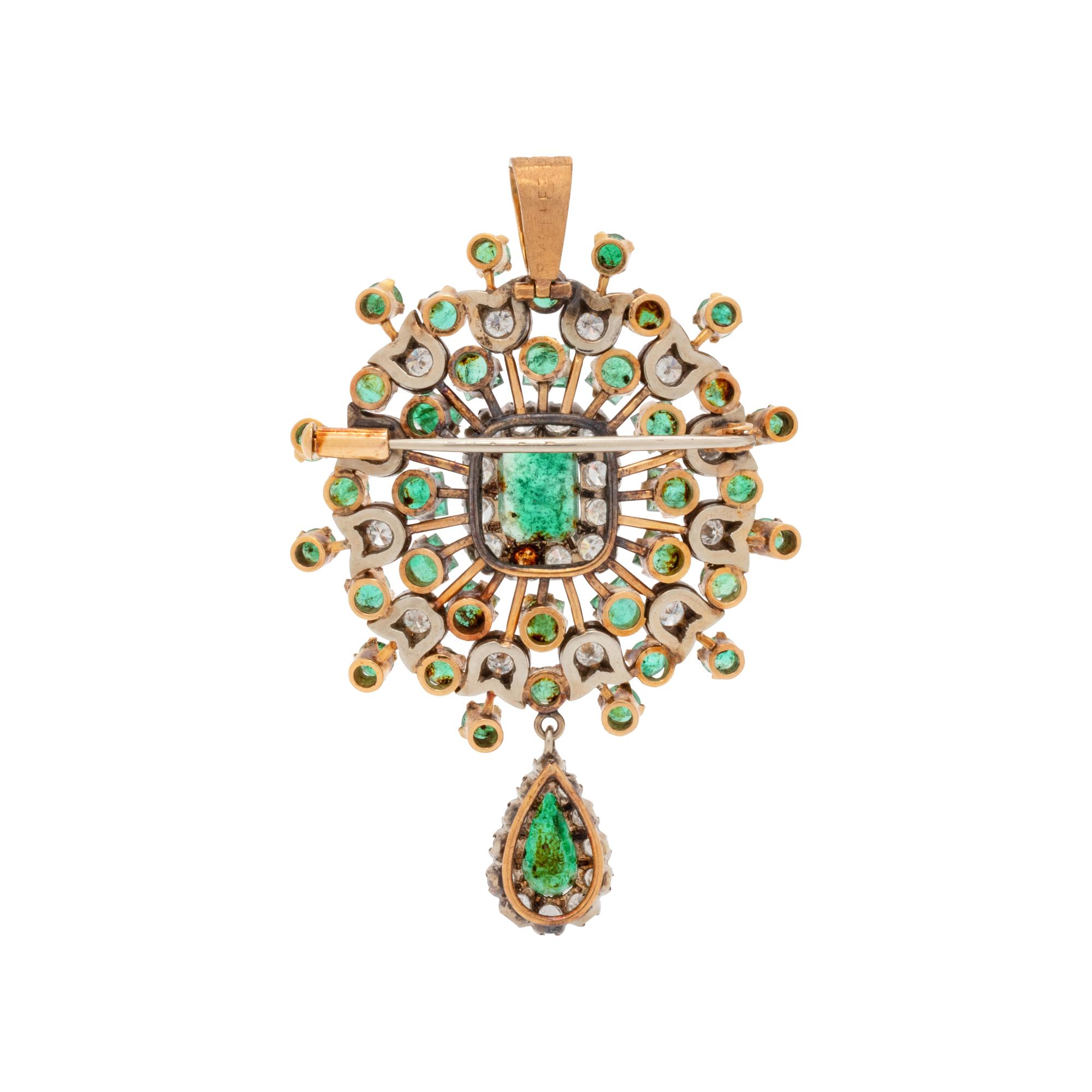 EMERALD AND DIAMOND PENDANT/BROOCH