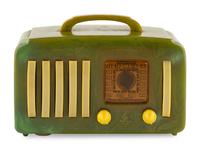 An Emerson EP375 5 Plus 1 Radio