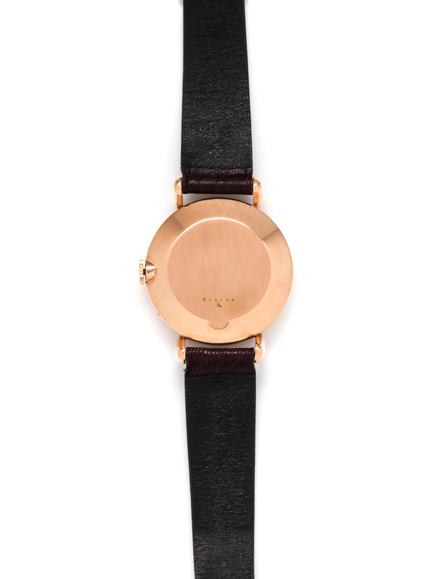 JAEGER-LeCOULTRE, VINTAGE, 18K PINK GOLD TRIPLE CALENDAR WRISTWATCH