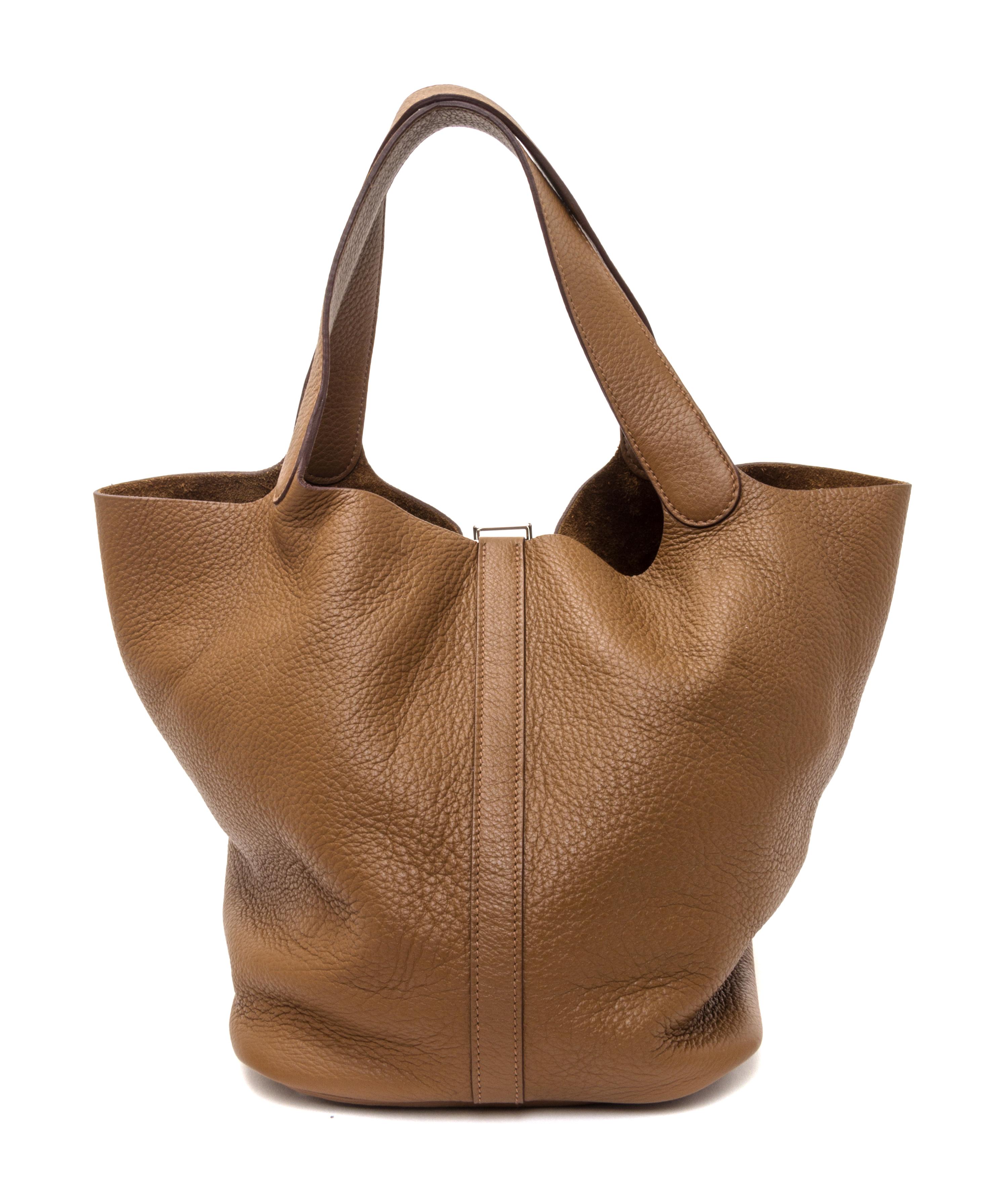 An Hermes Alezan Taurillon Clemence Picotin Lock GM Handbag, 10.5" x 10.5" x 8.5".