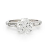 DIAMOND AND PLATINUM RING