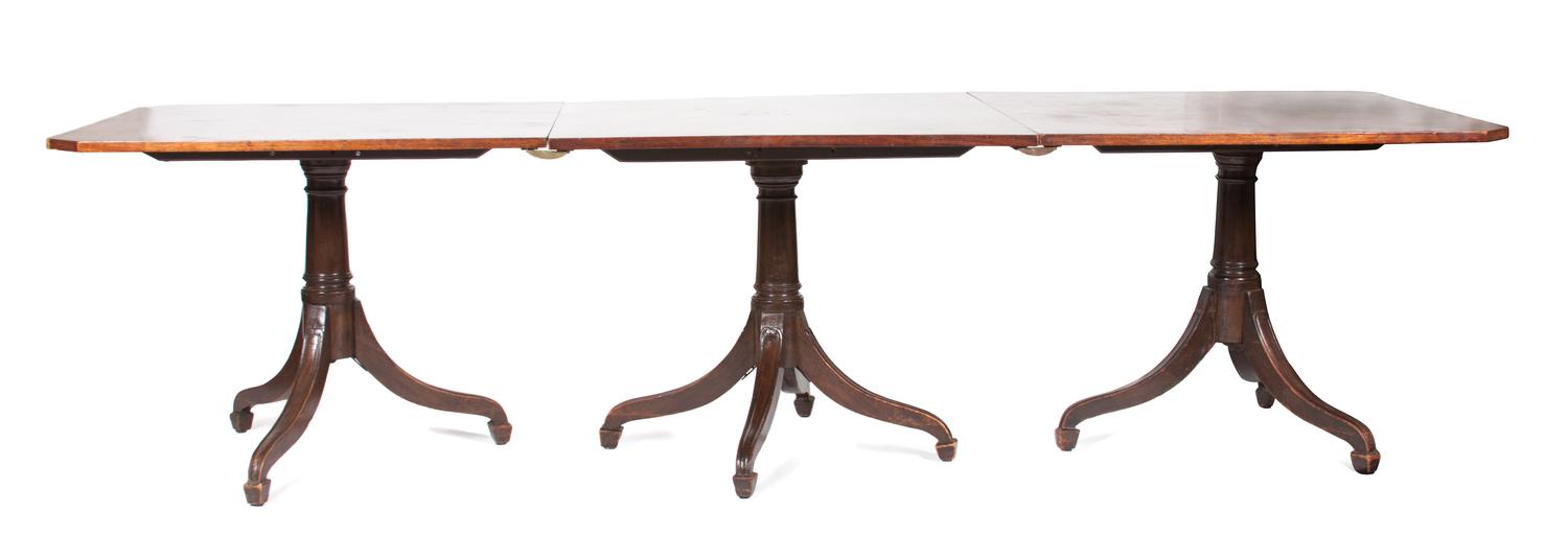 An English Triple Pedestal Dining Table Height 29 x width 48 x length 114 inches. — 20TH CENTURY