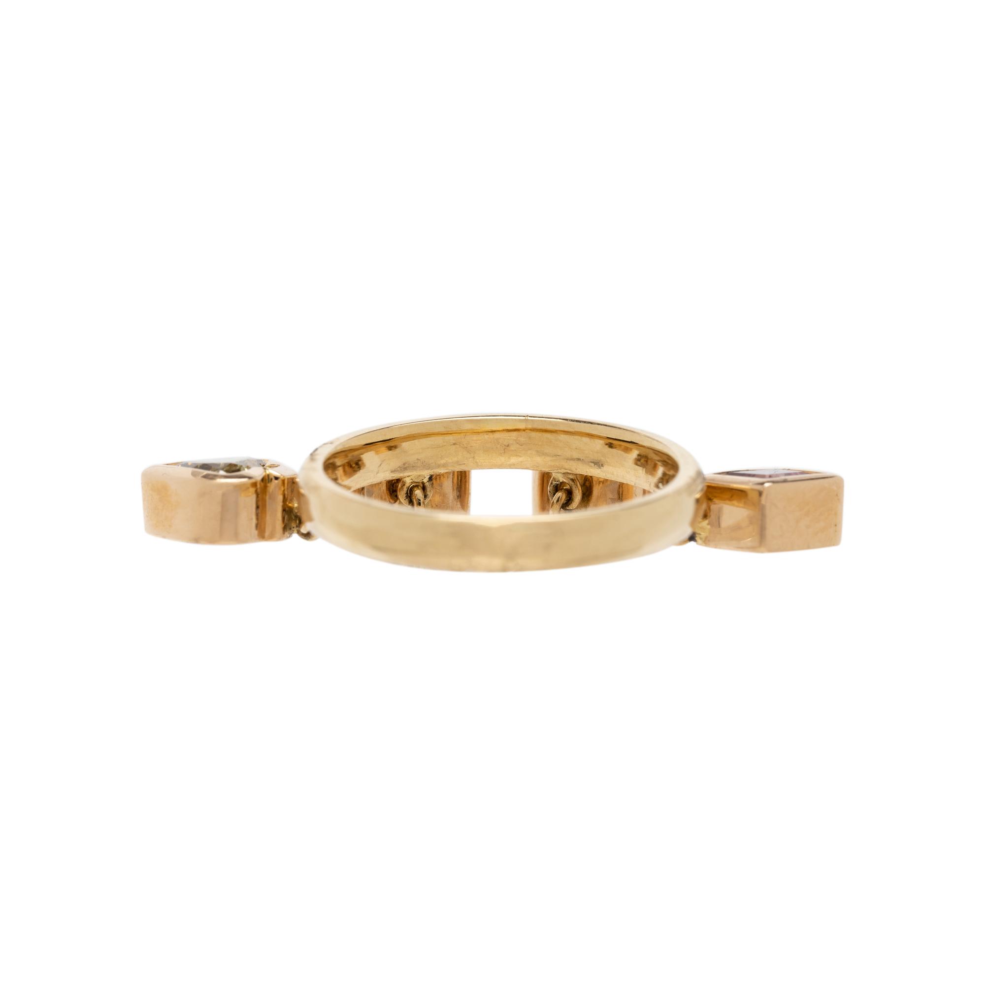 YELLOW GOLD AND COLORED DIAMOND CHARM RING