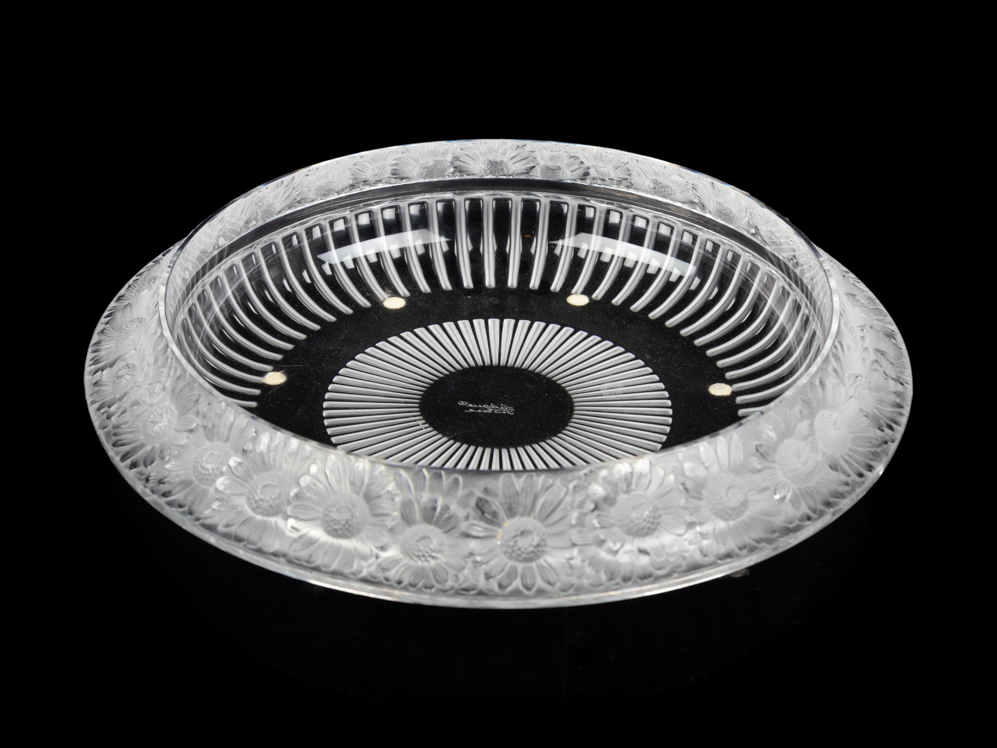 A Lalique Marguerite Bowl