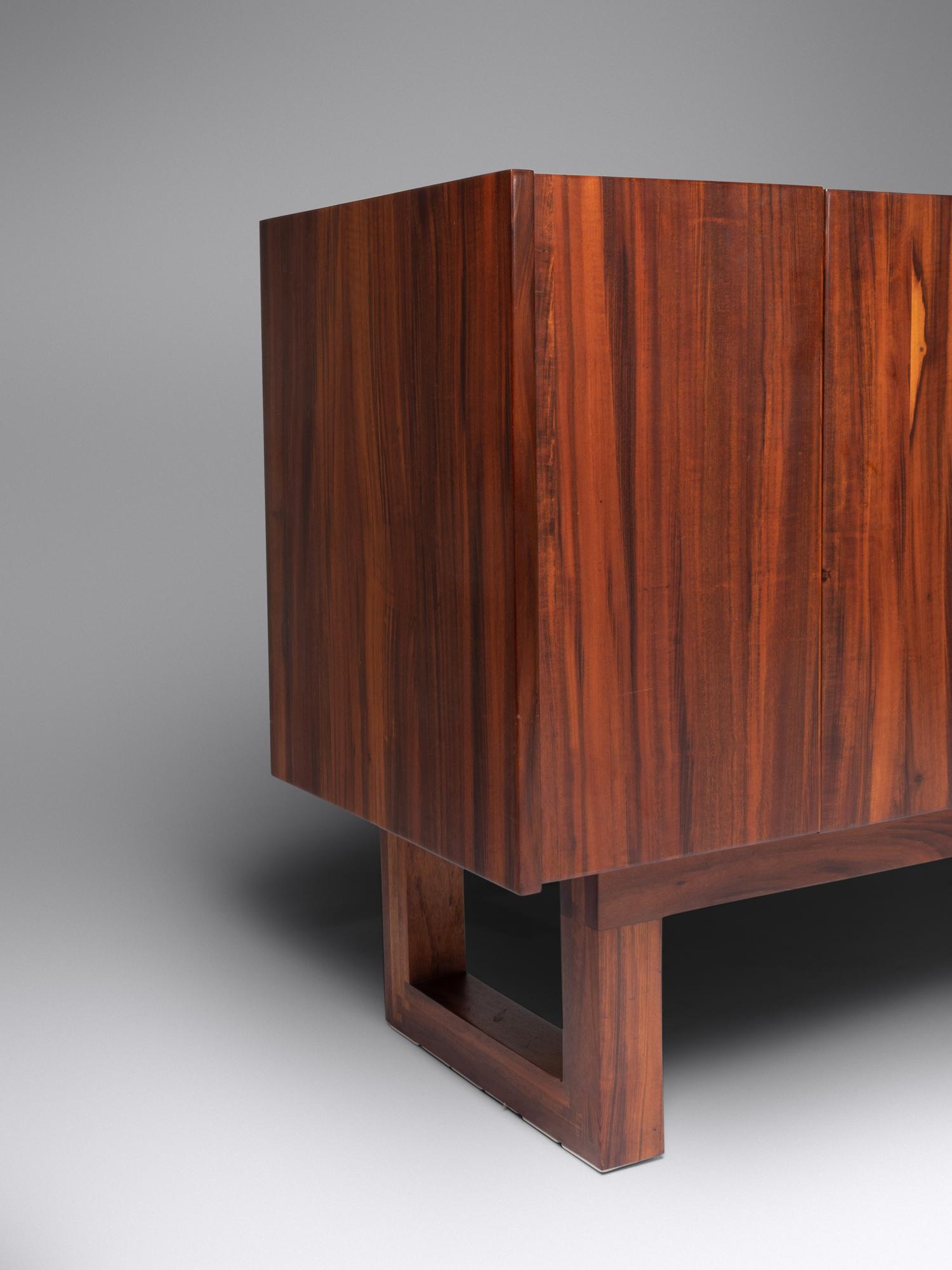Custom Sideboard Design One Inc., USA
