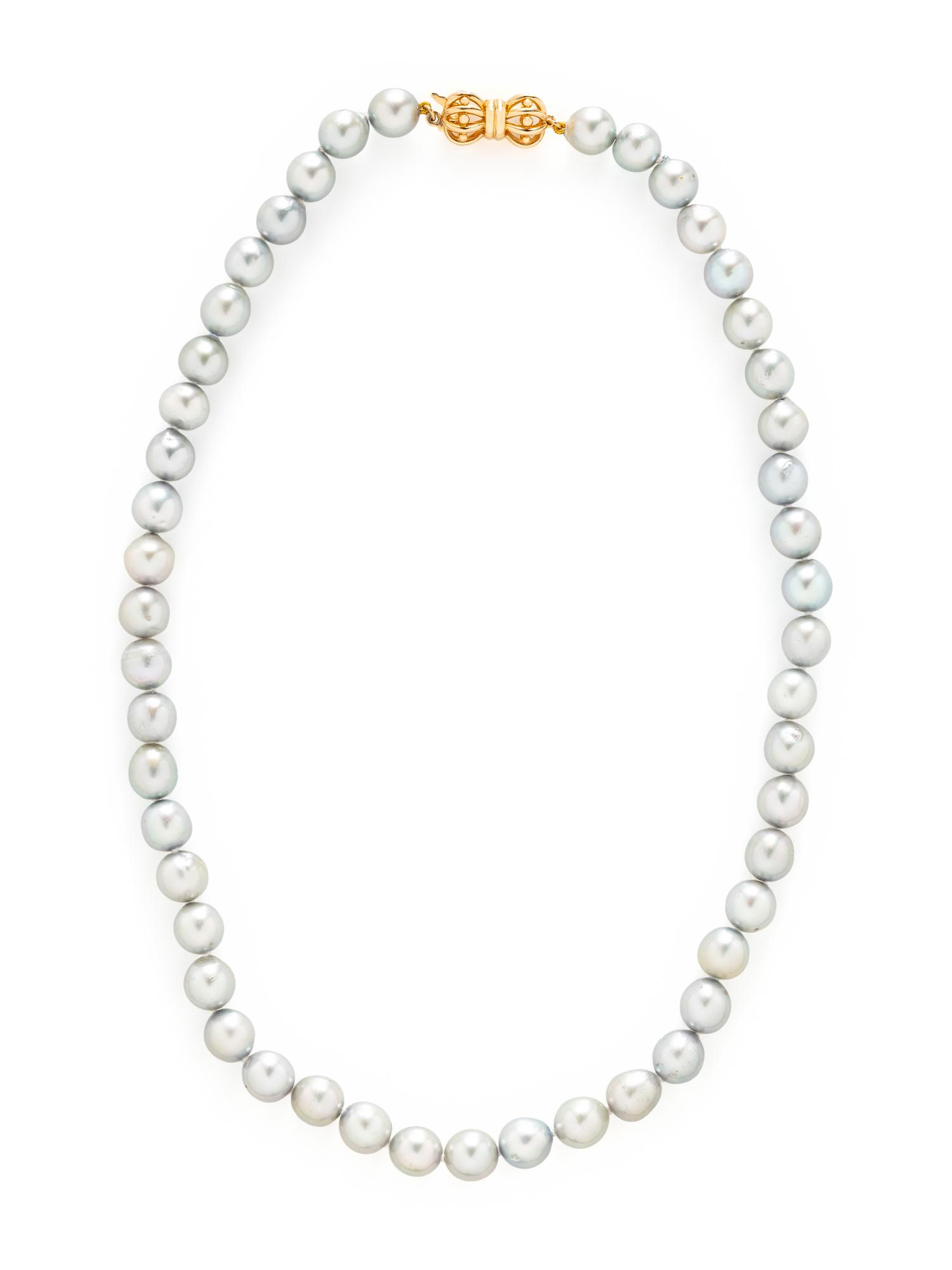 CULTURED PEARL NECKLACE