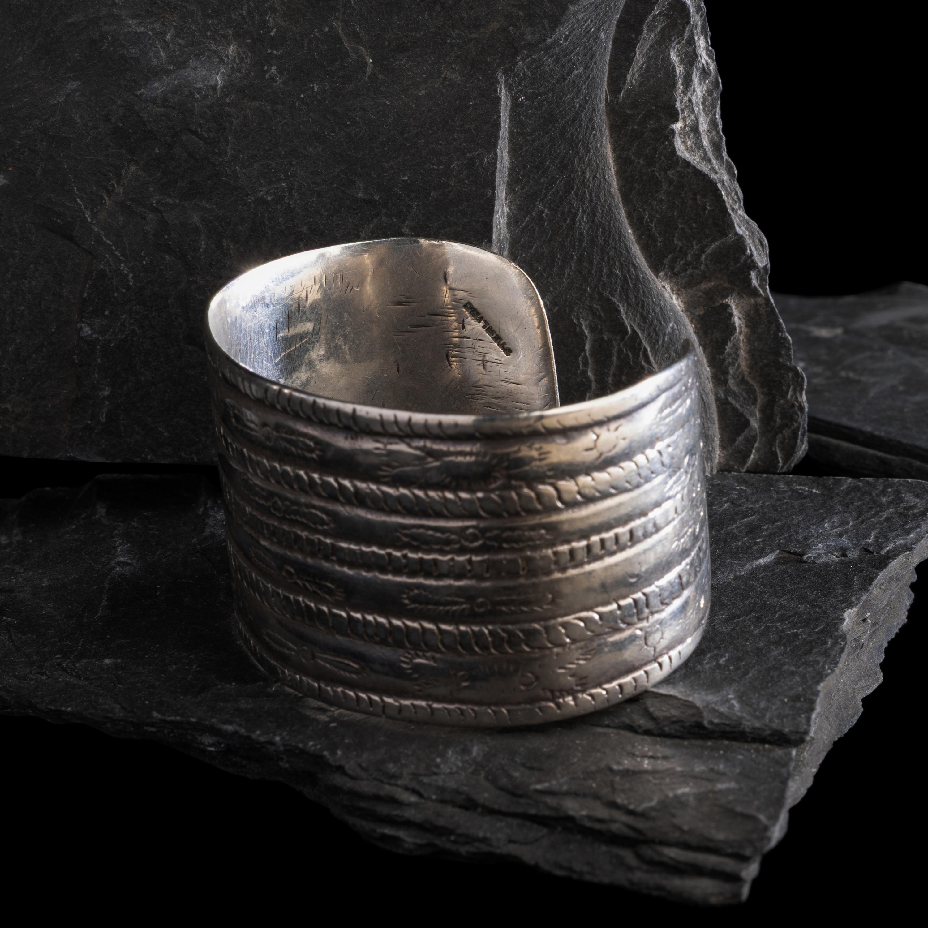 Early Navajo Stamped and Chiseled Ingot Cuff Bracelet