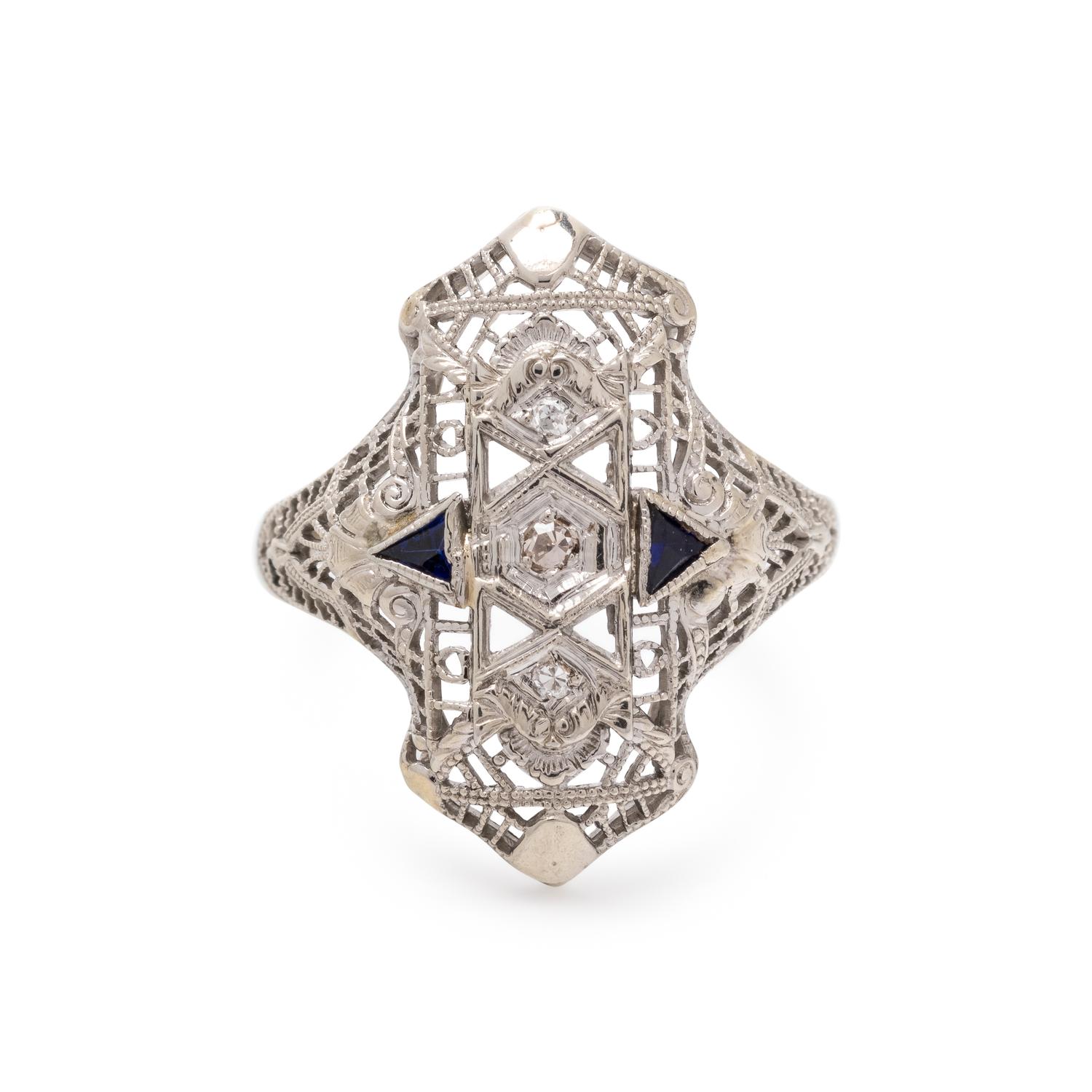 DIAMOND RING