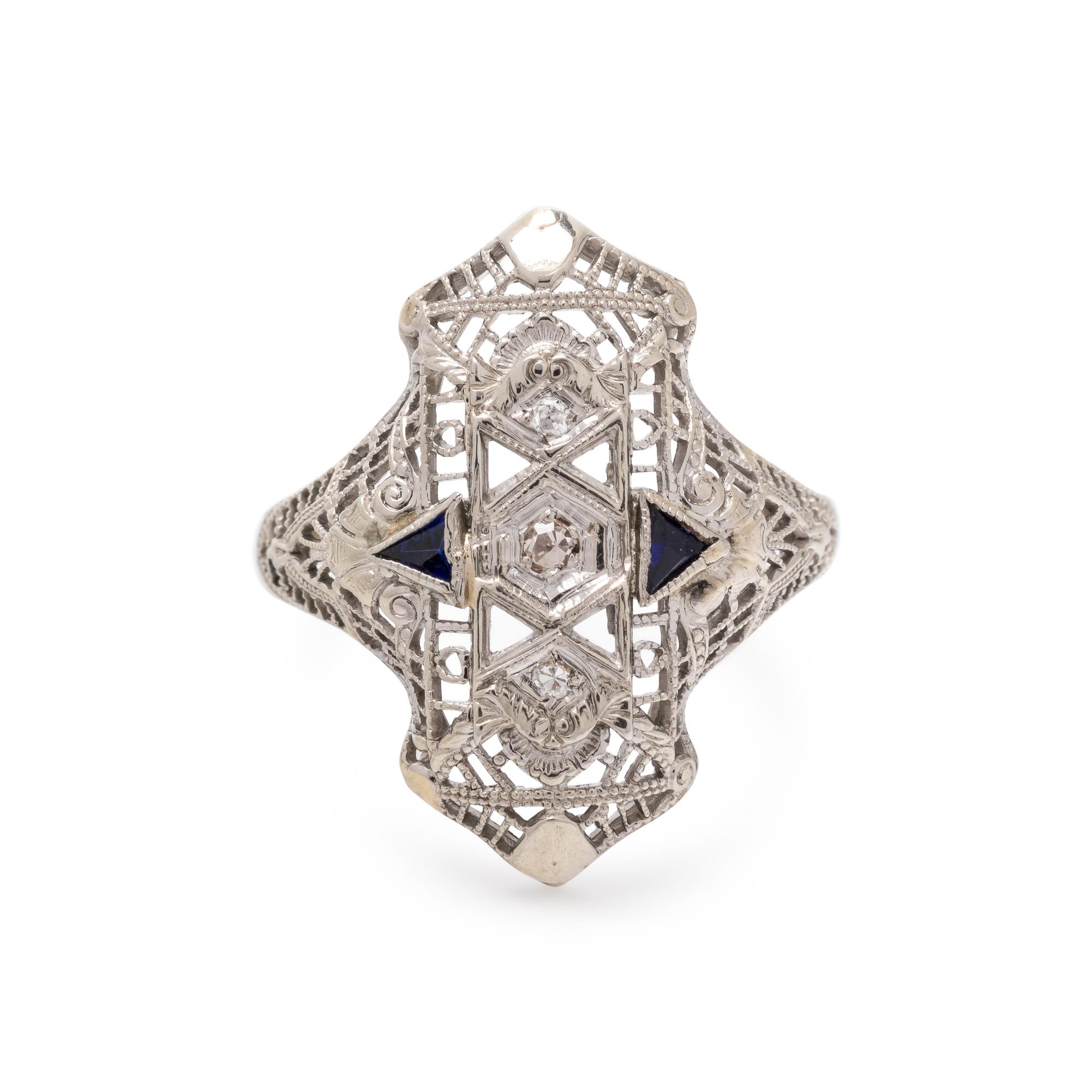 DIAMOND RING