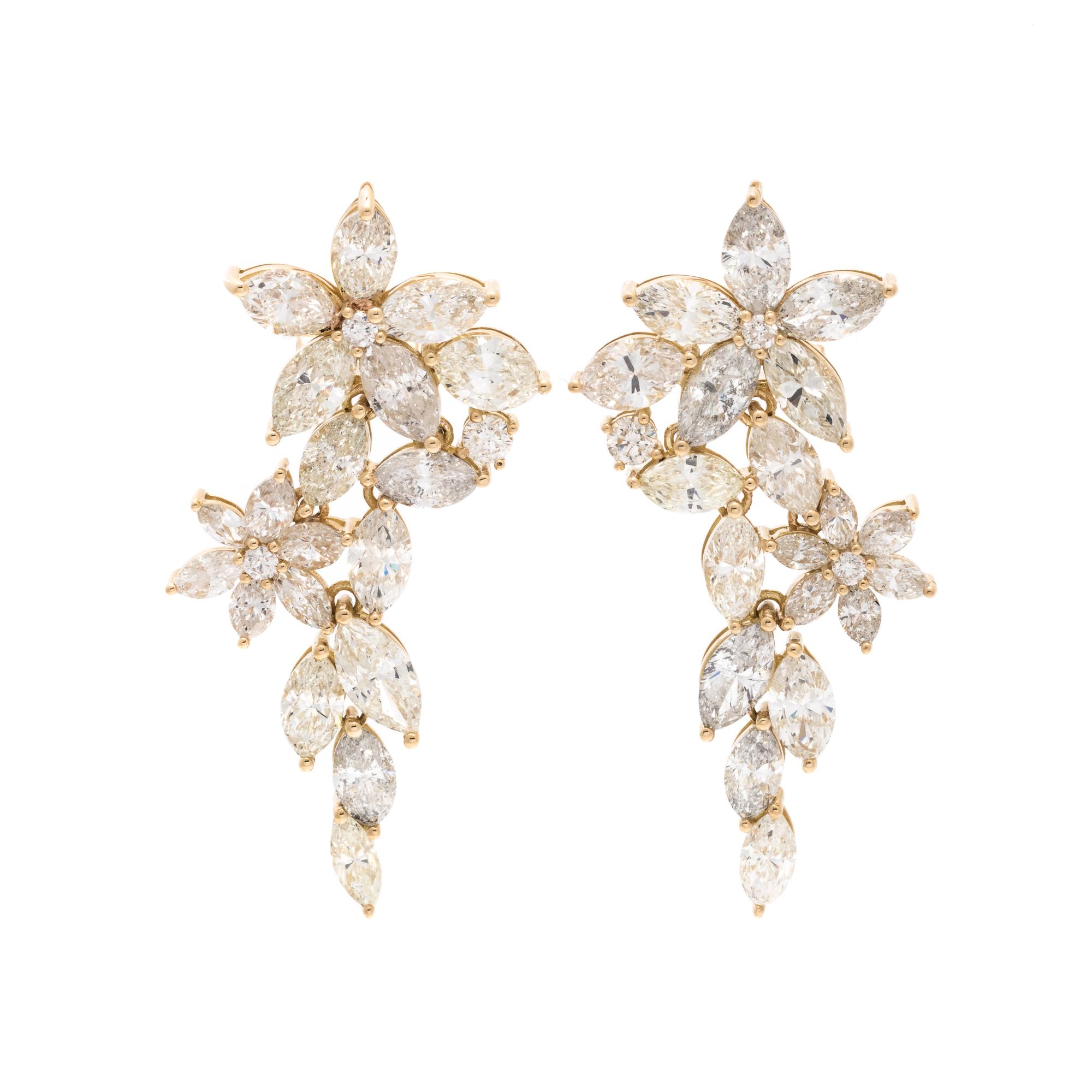 DIAMOND FLOWER EARCLIPS
