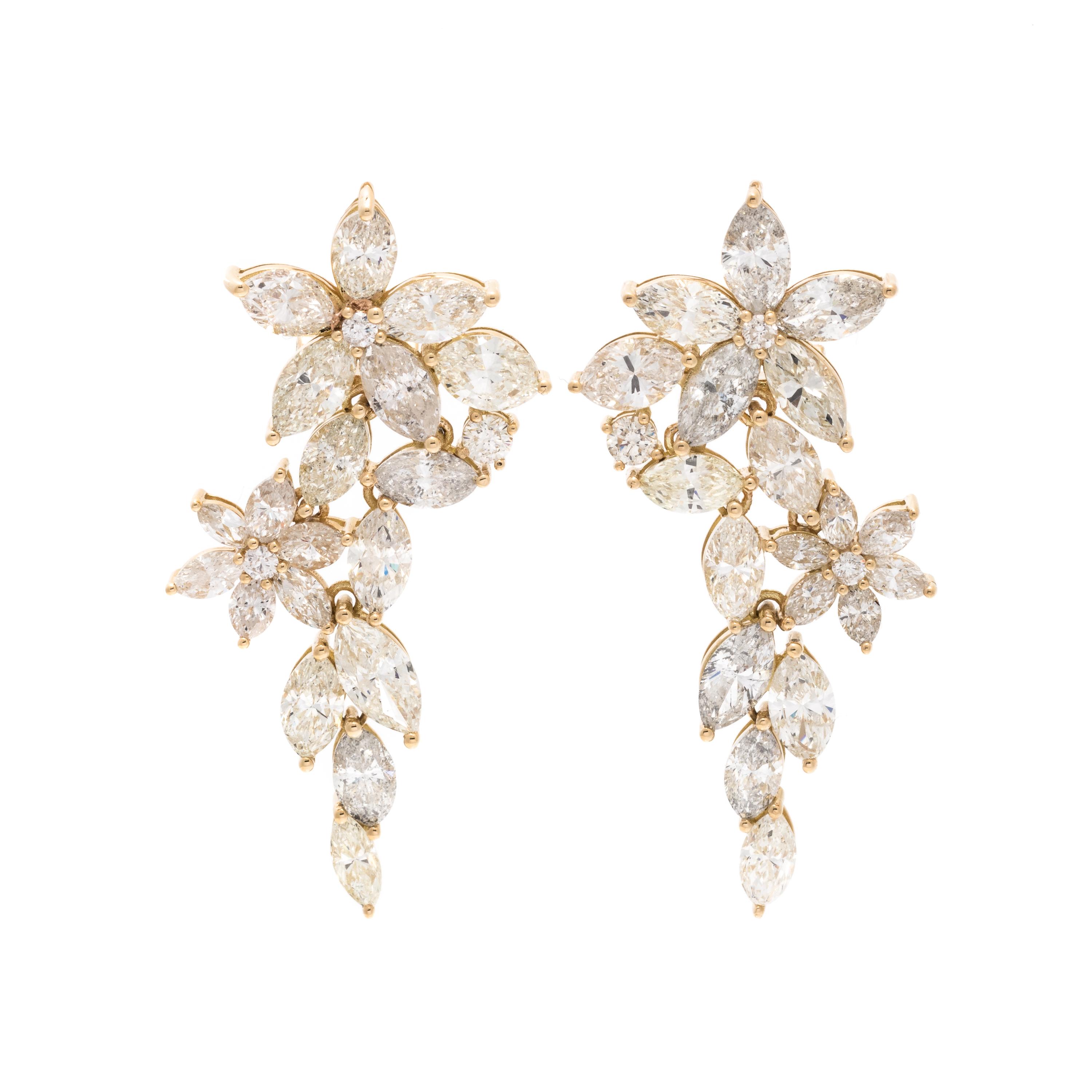 DIAMOND FLOWER EARCLIPS