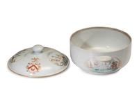 Twelve Chinese Export Pole Family Armorial Porcelain Articles